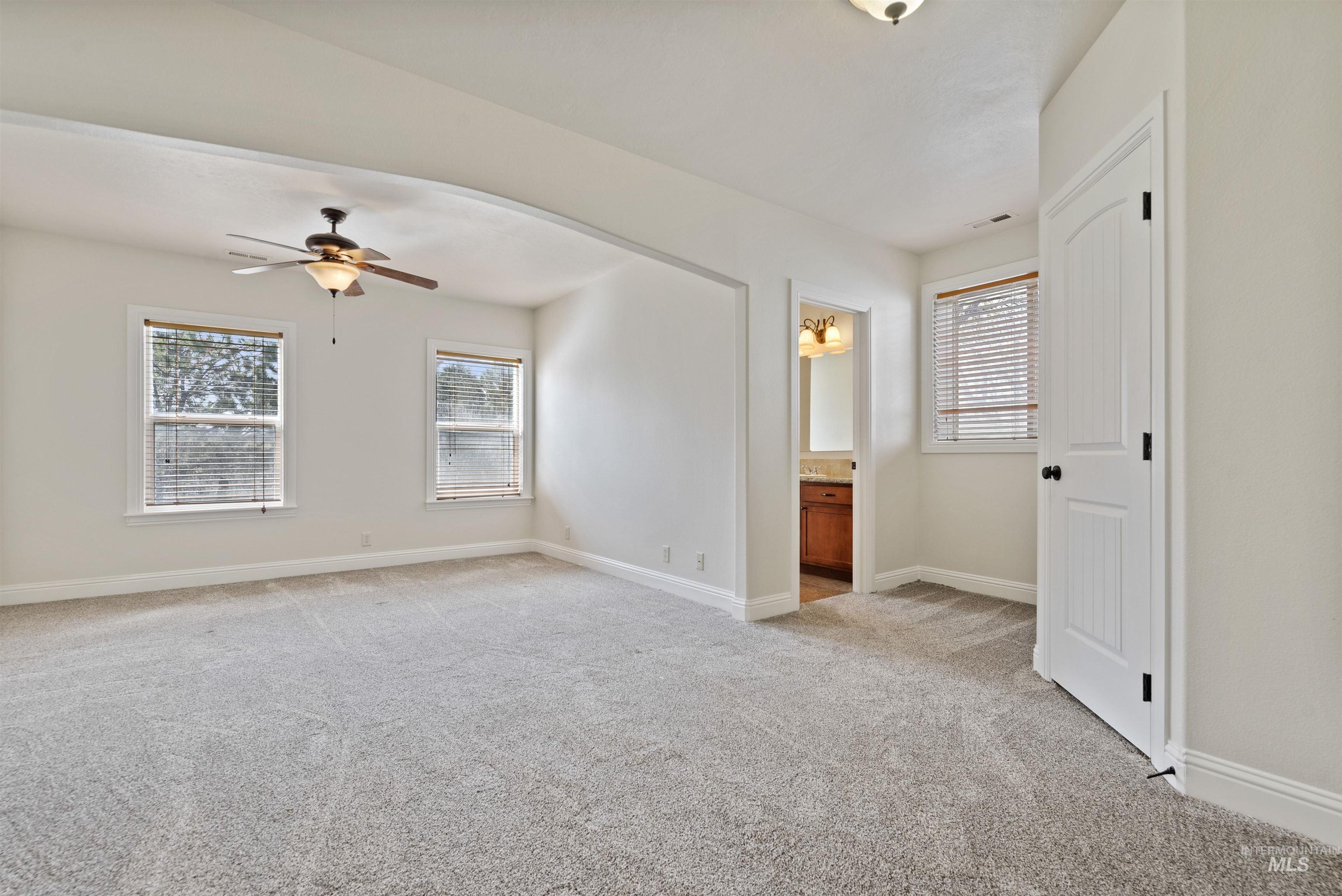 2565 S Skyview Dr Property Photo 16