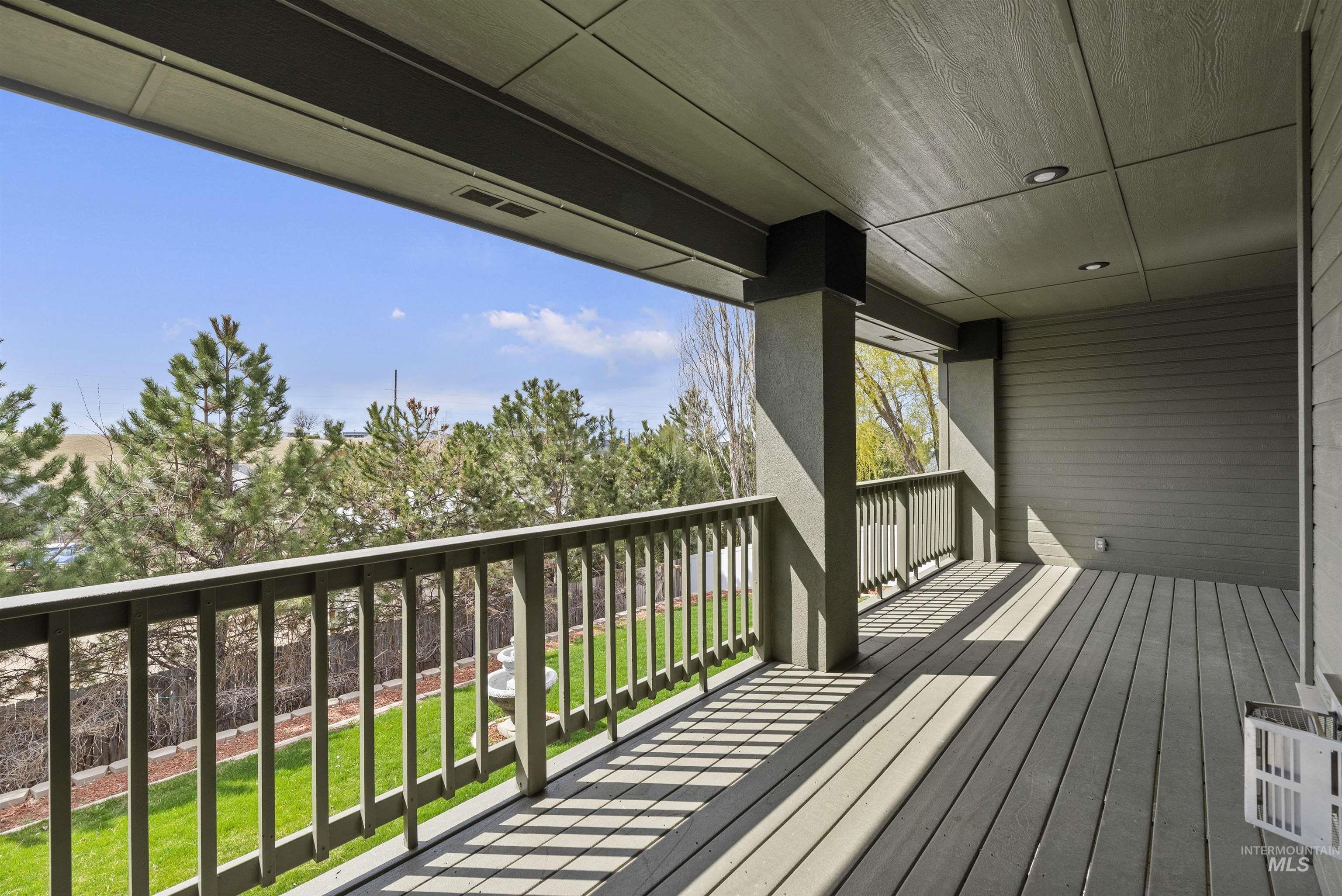 2565 S Skyview Dr Property Photo 32