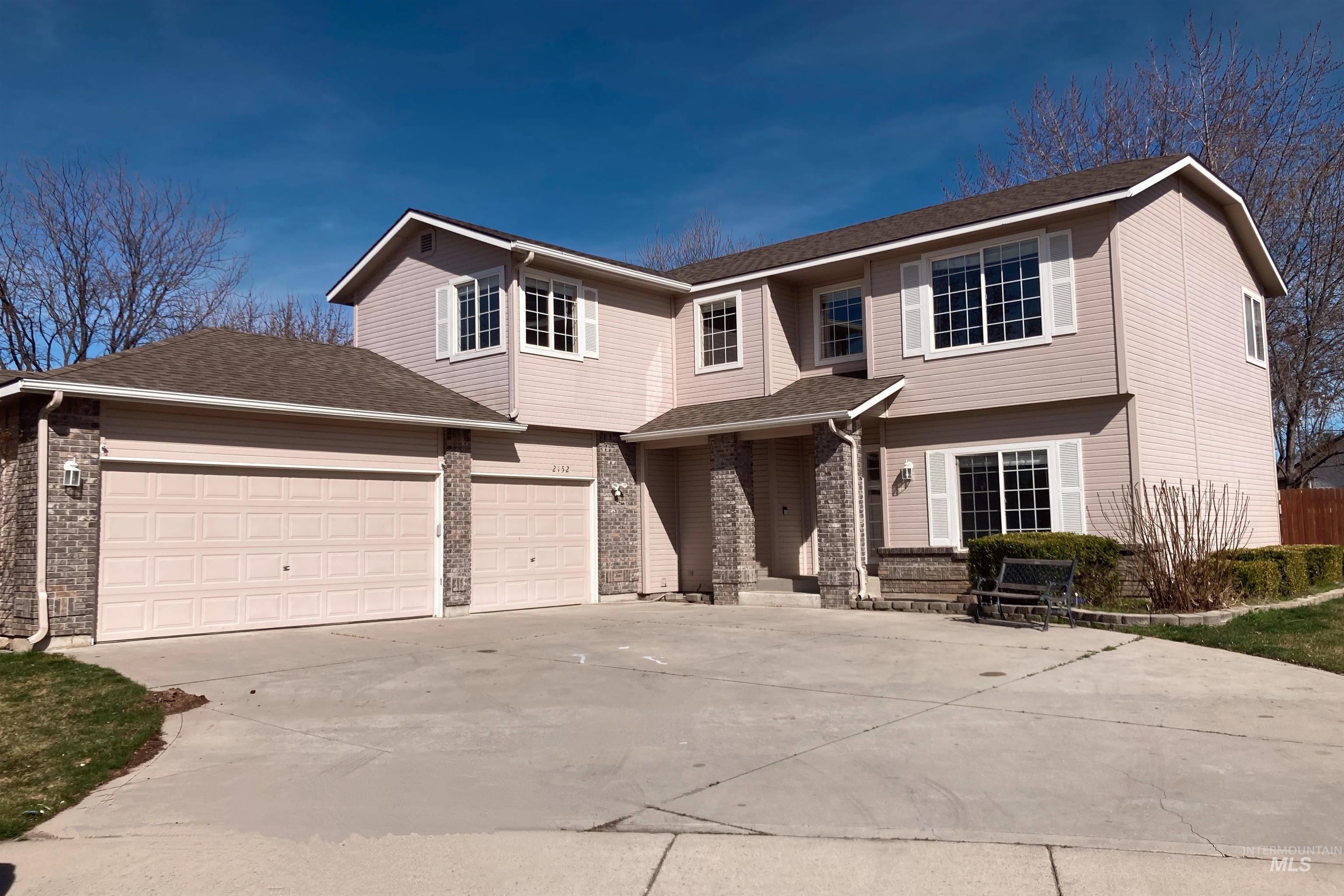 2152 S Trapper Cove Property Photo