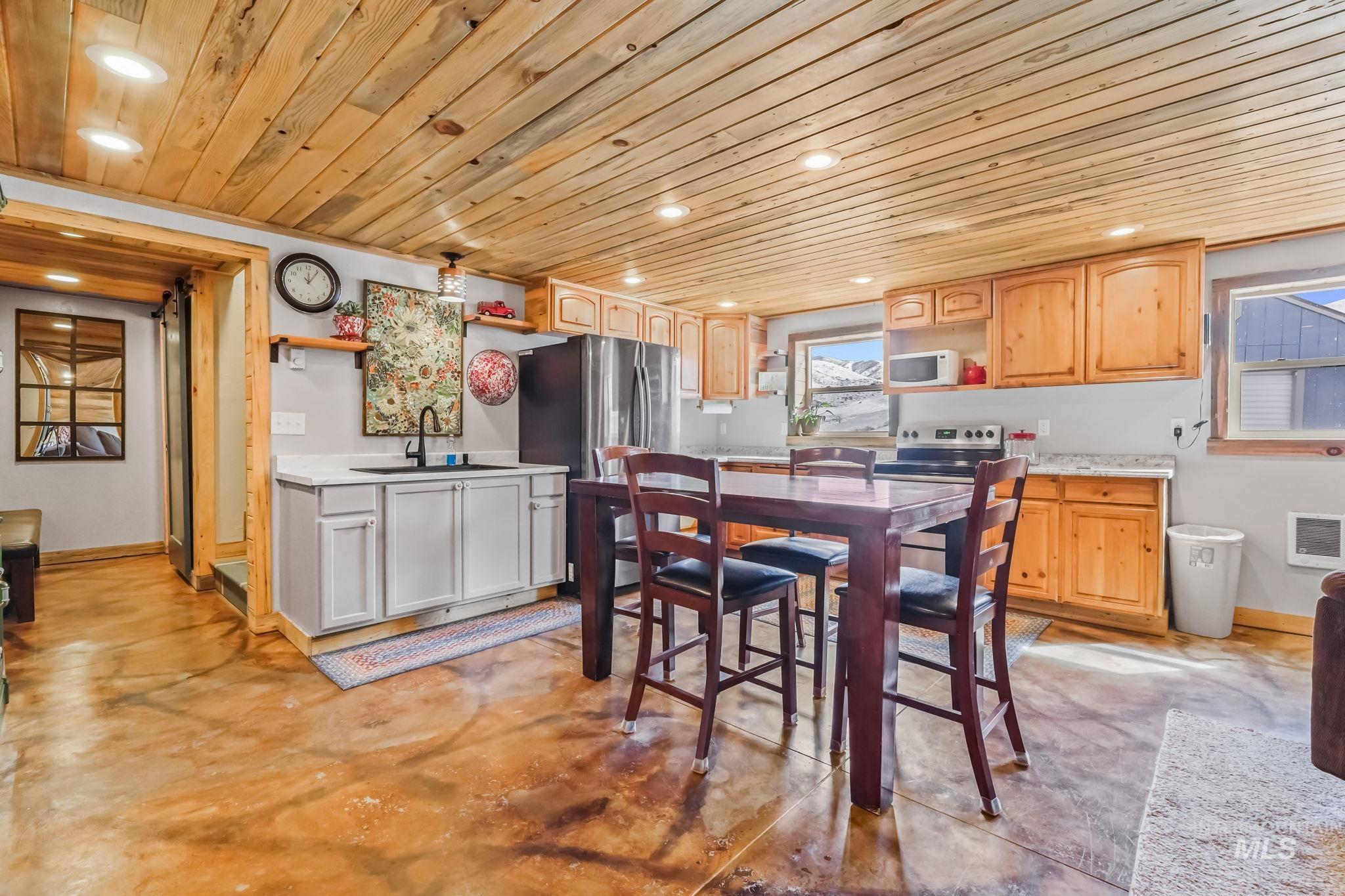 29 Family Pl Property Photo 21
