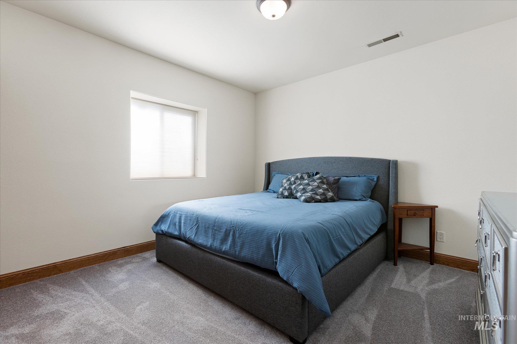 520 9th St Property Photo 18
