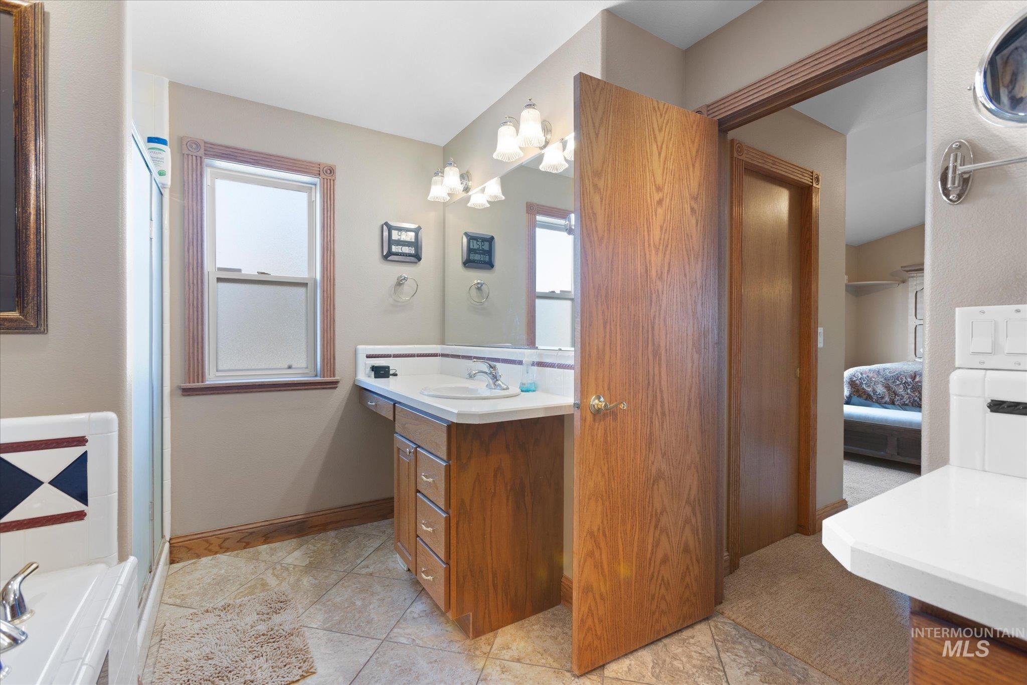 520 9th St Property Photo 30