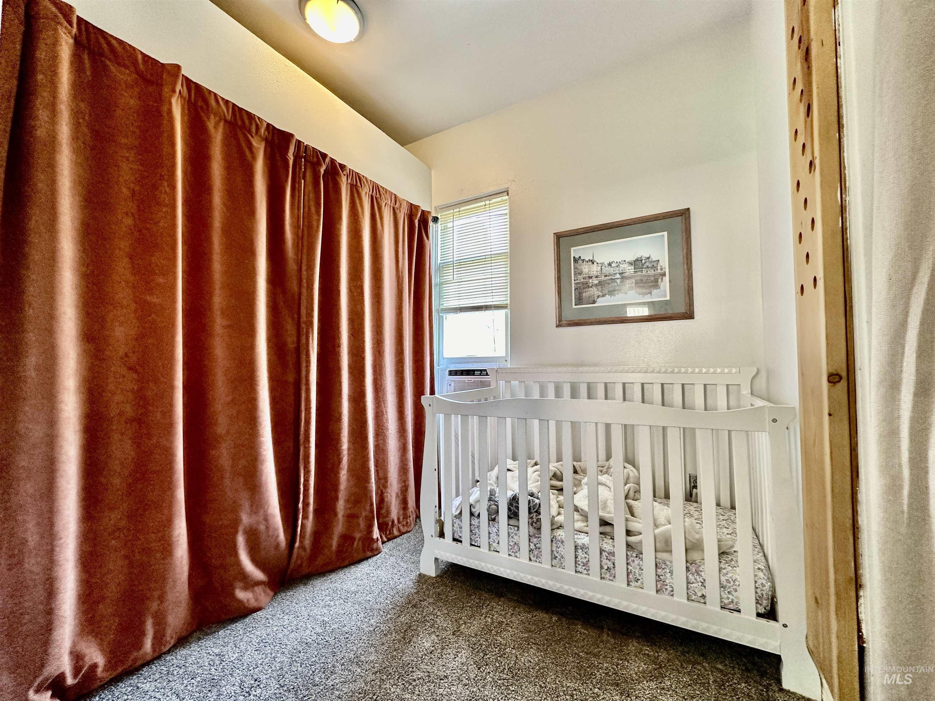 310 S Pine St Property Photo 40