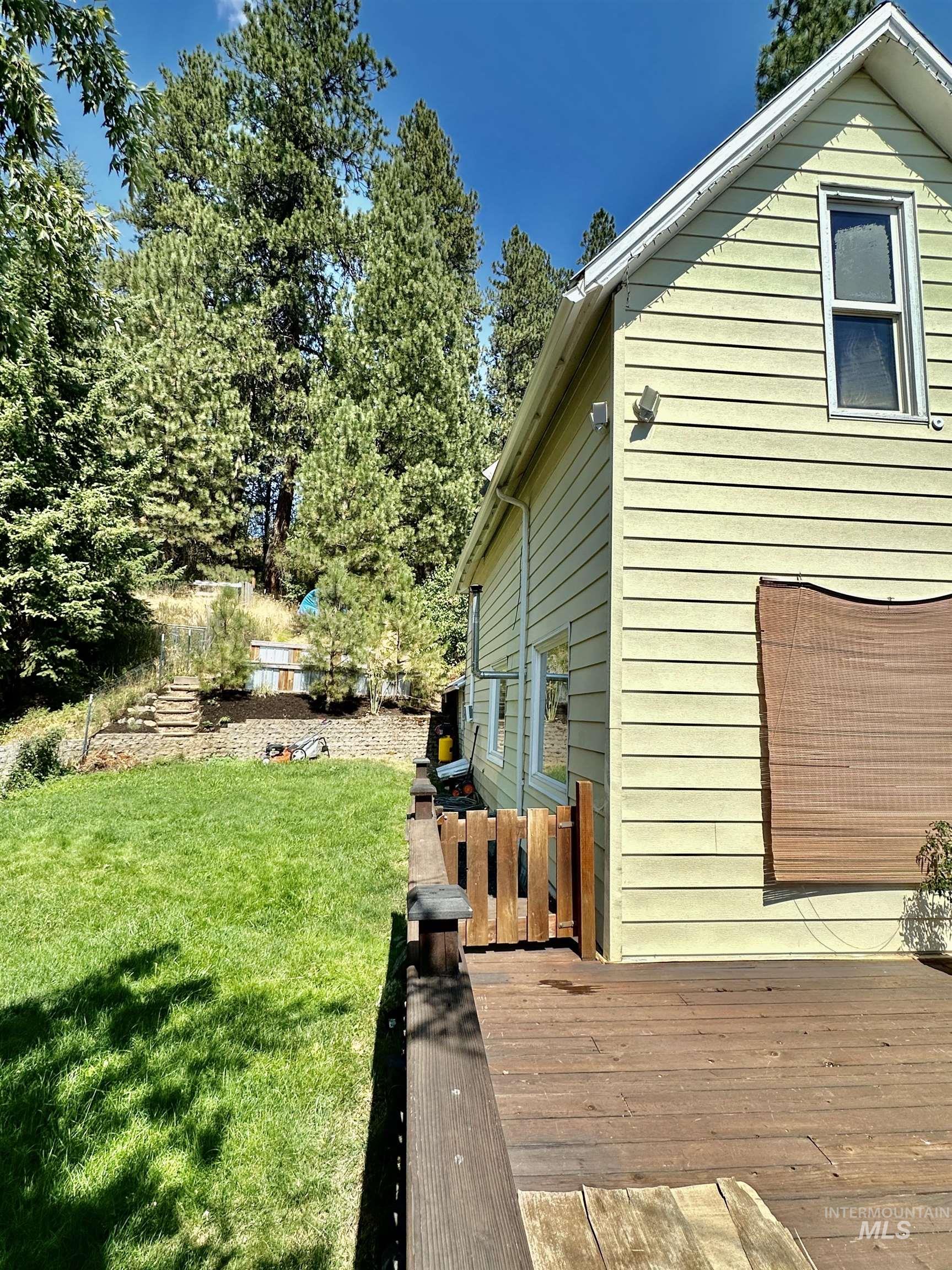 310 S Pine St Property Photo 44