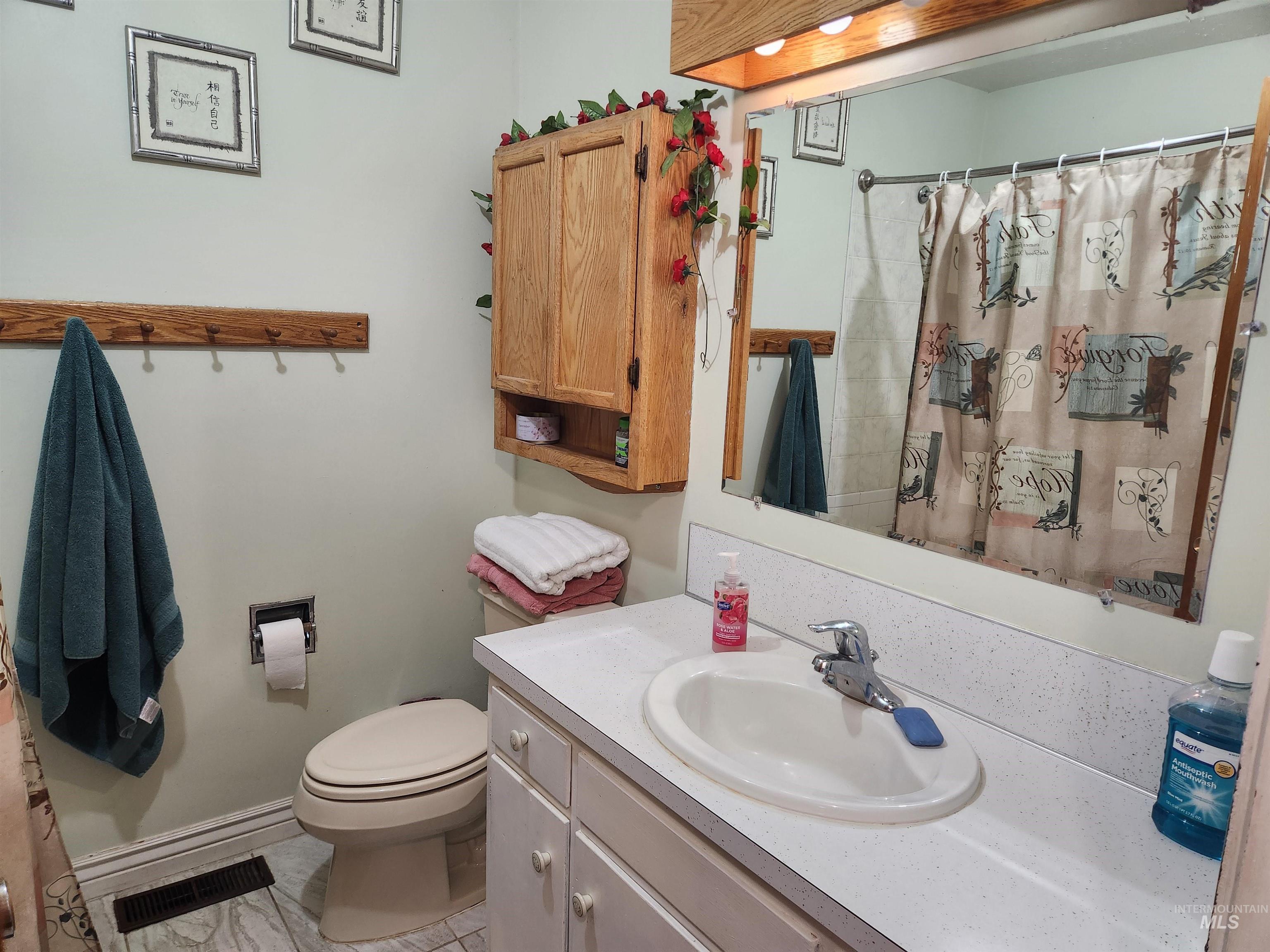 846 Wyoming St. Property Photo 9