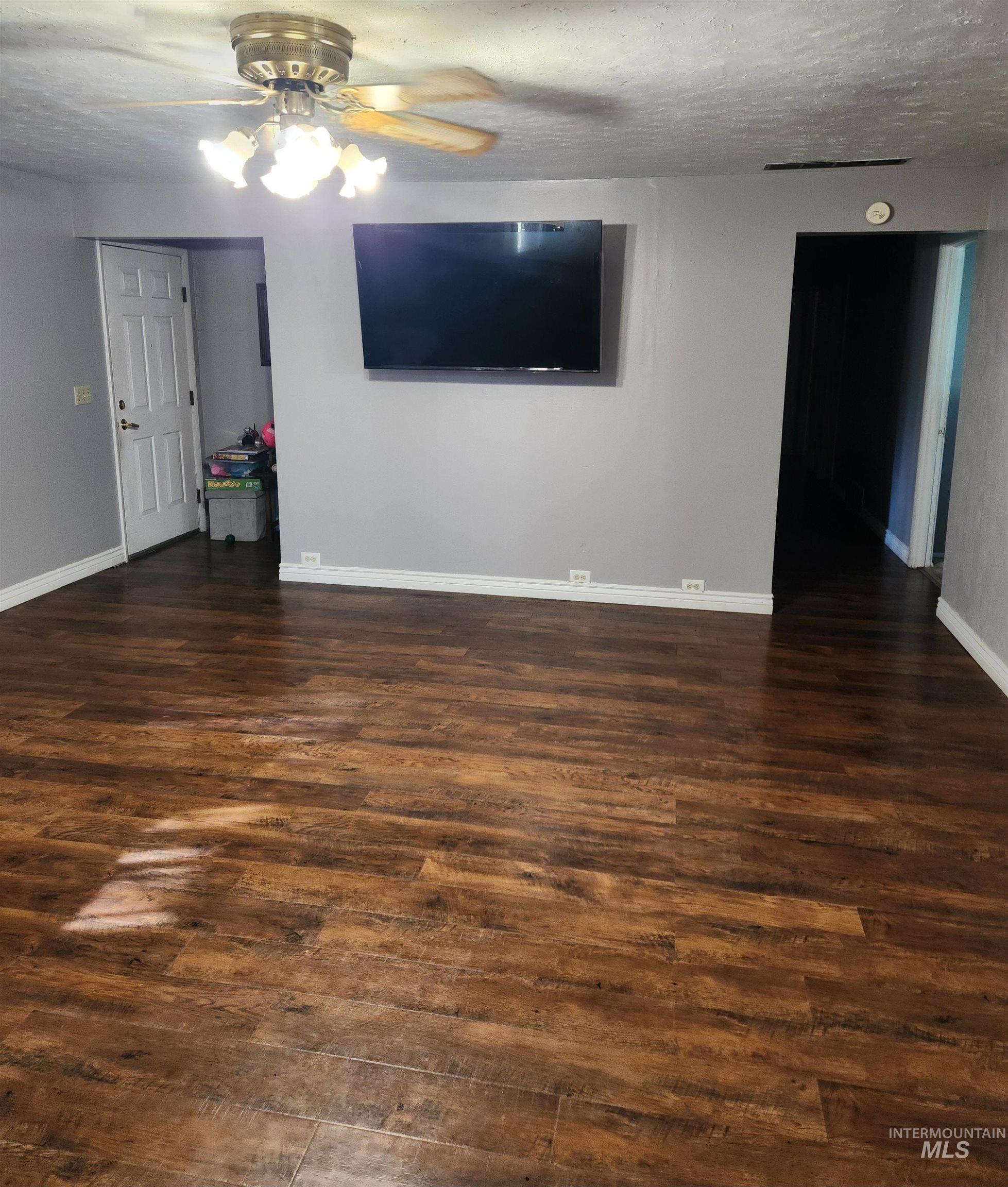 846 Wyoming St. Property Photo 19