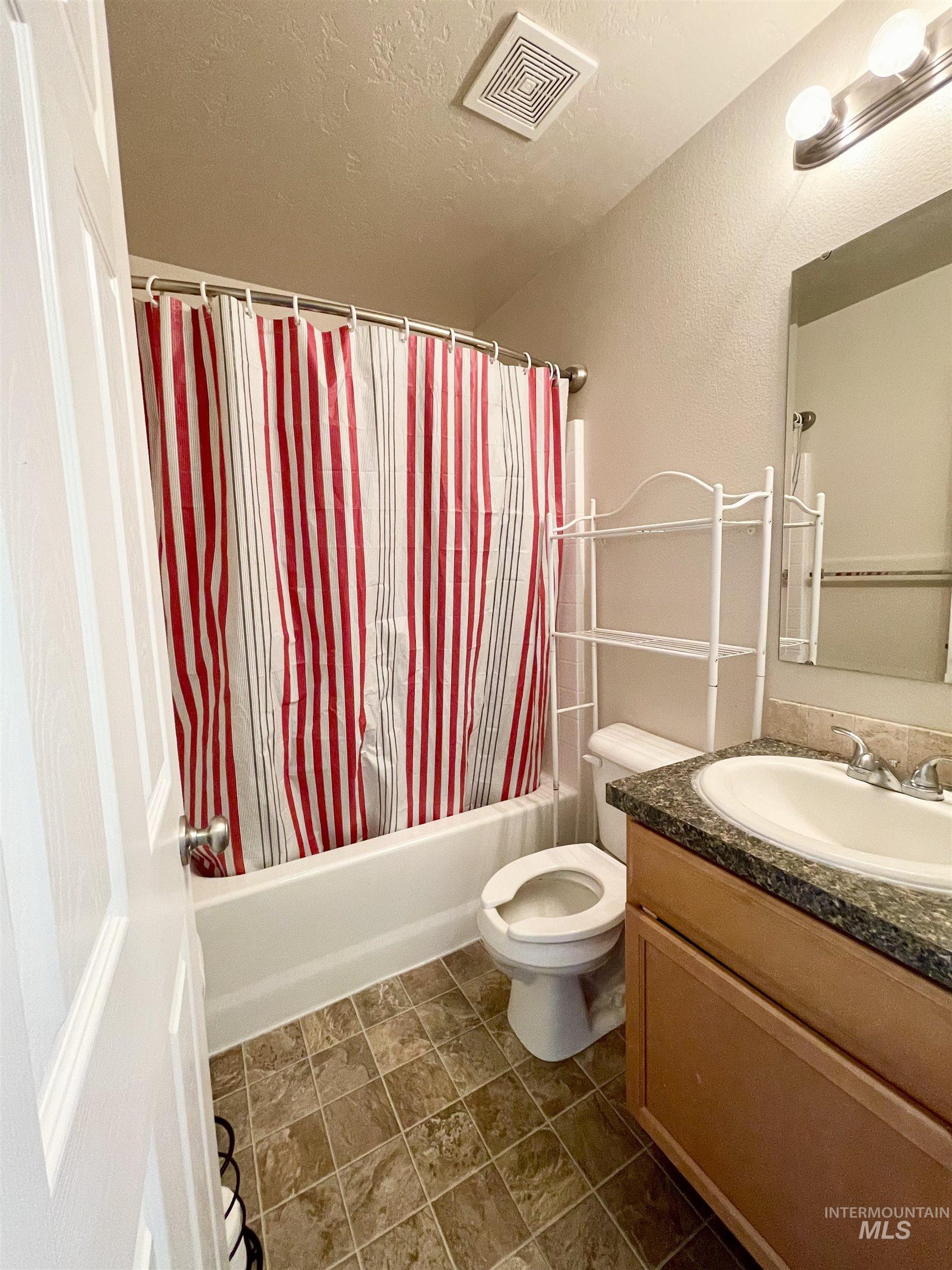 869 S Threave Property Photo 9