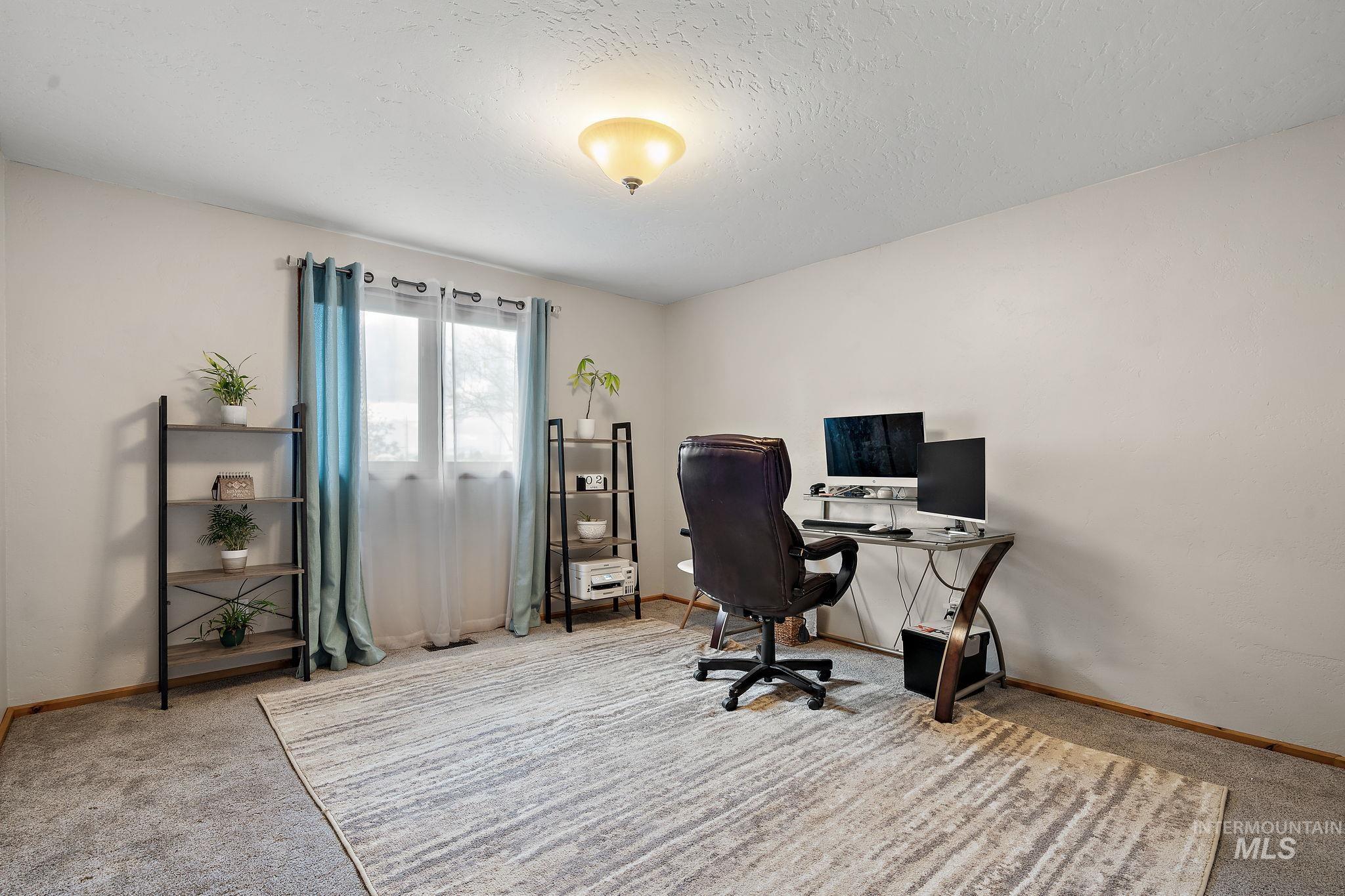 12248 Orchard Ave Property Photo 23