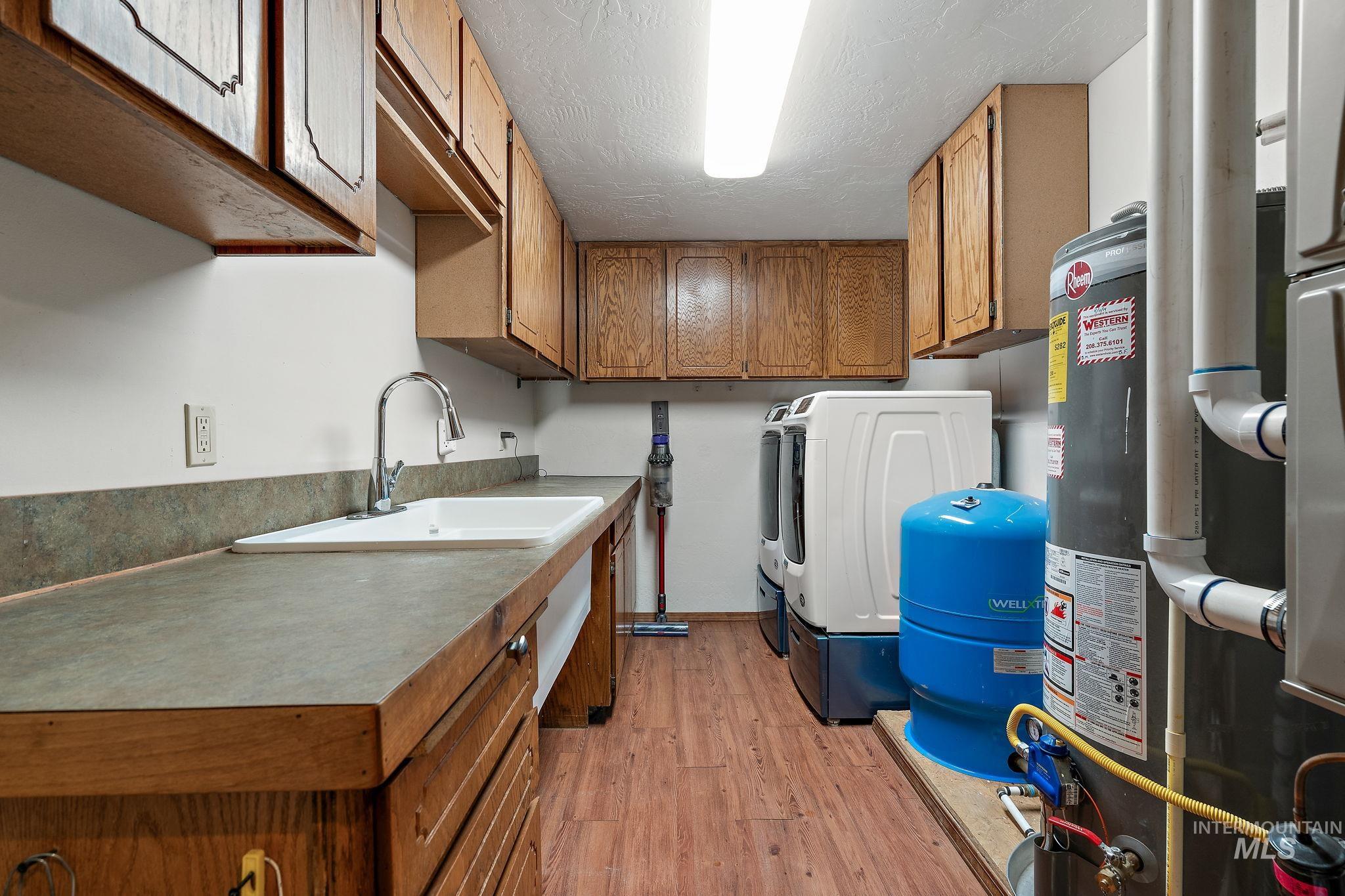 12248 Orchard Ave Property Photo 35