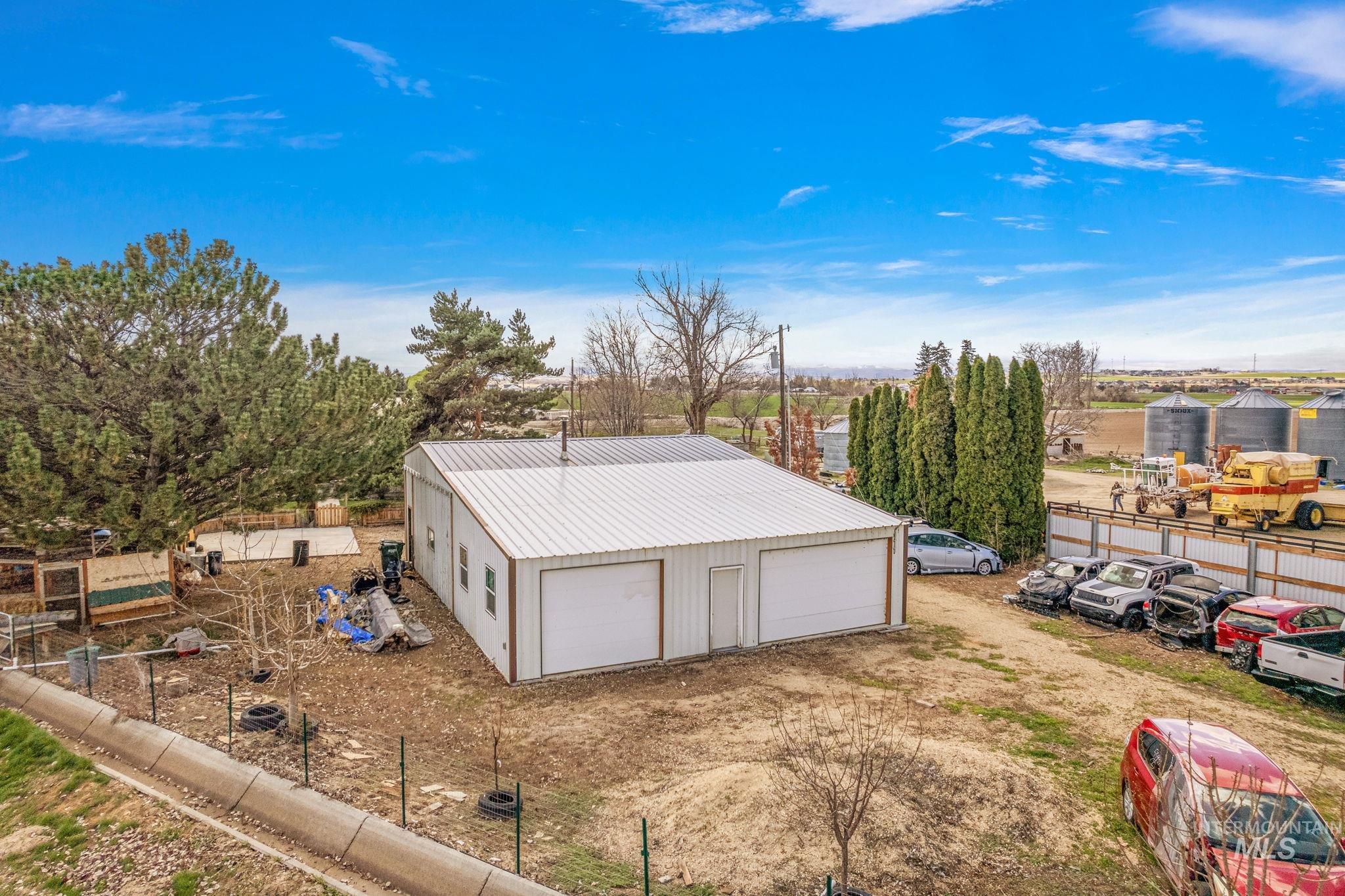 12248 Orchard Ave Property Photo 48