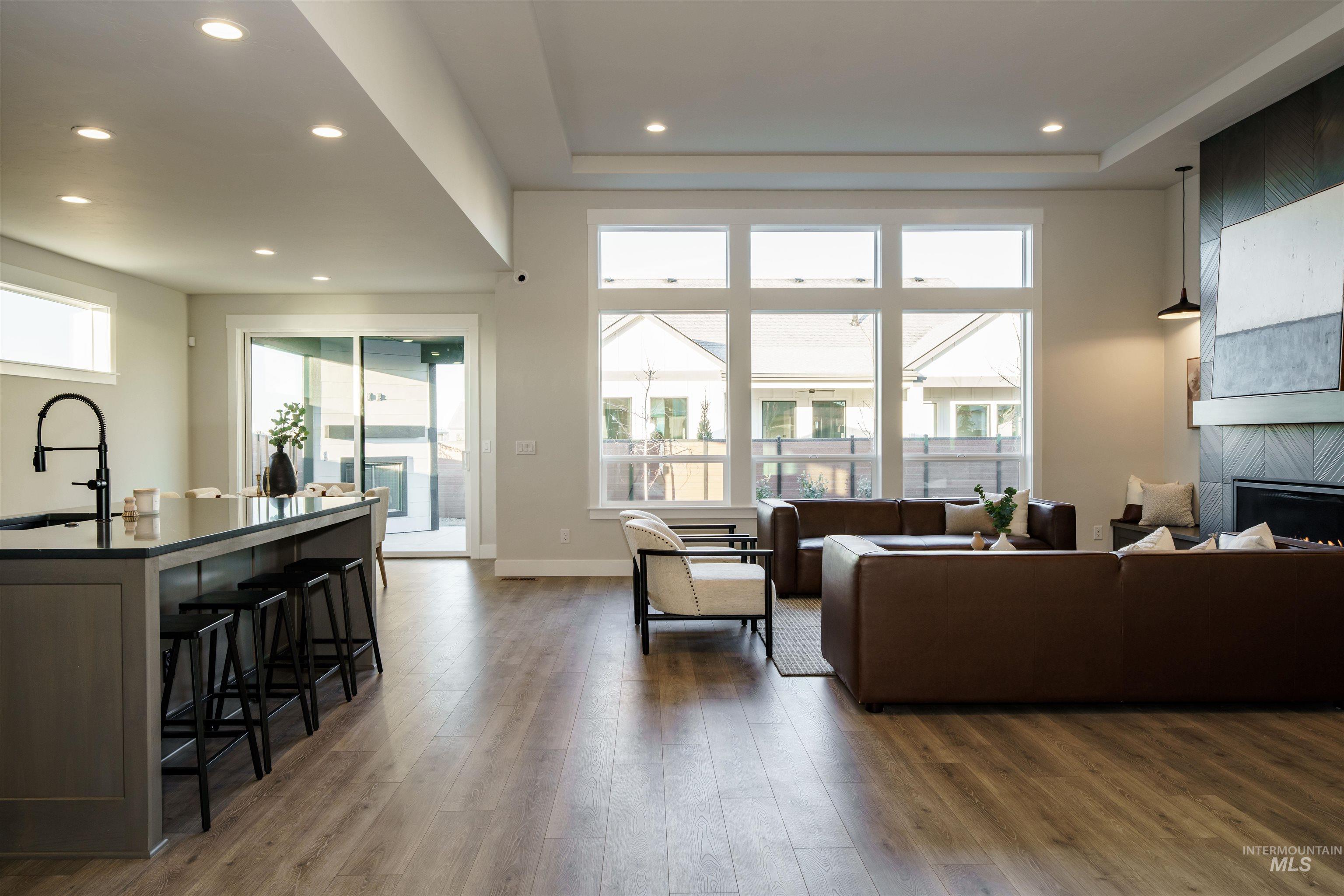 6871 N Brock River Place Property Photo 11