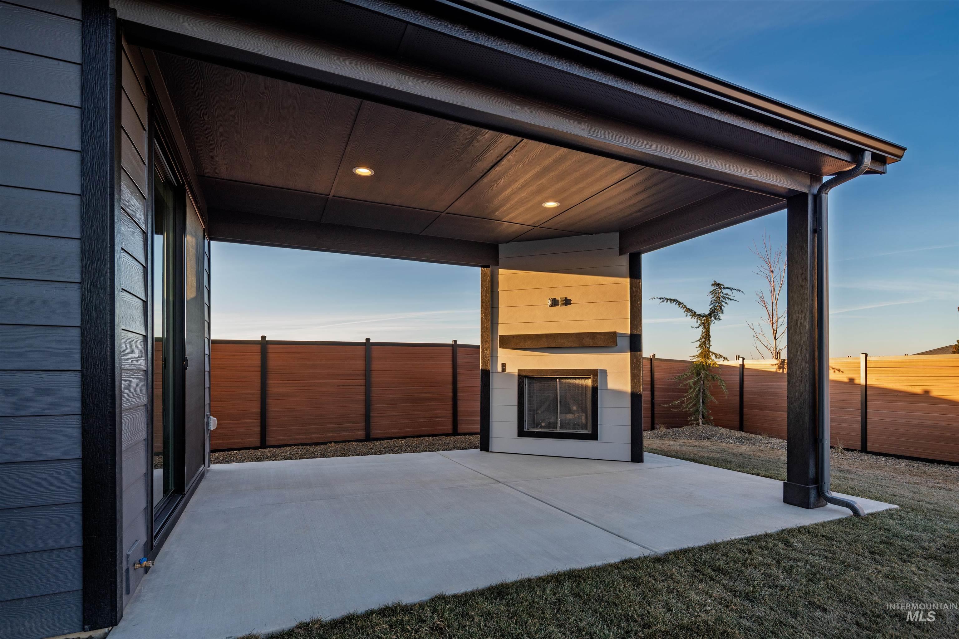 6871 N Brock River Place Property Photo 27
