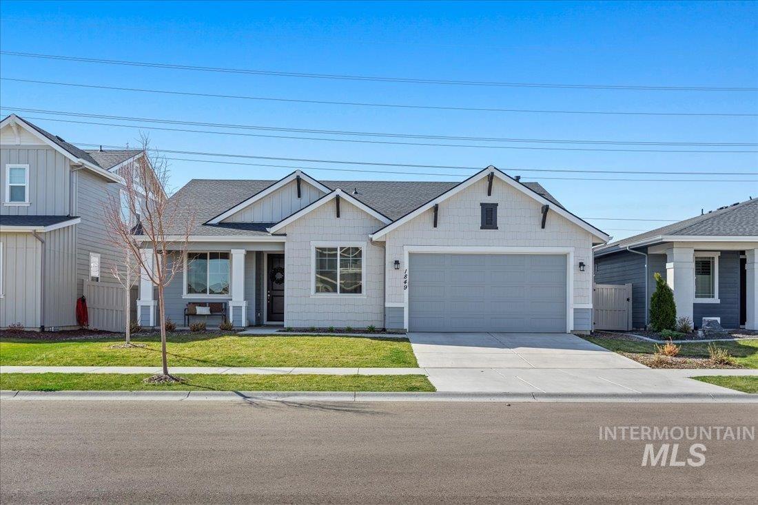 1849 W Concha St. Property Photo 1