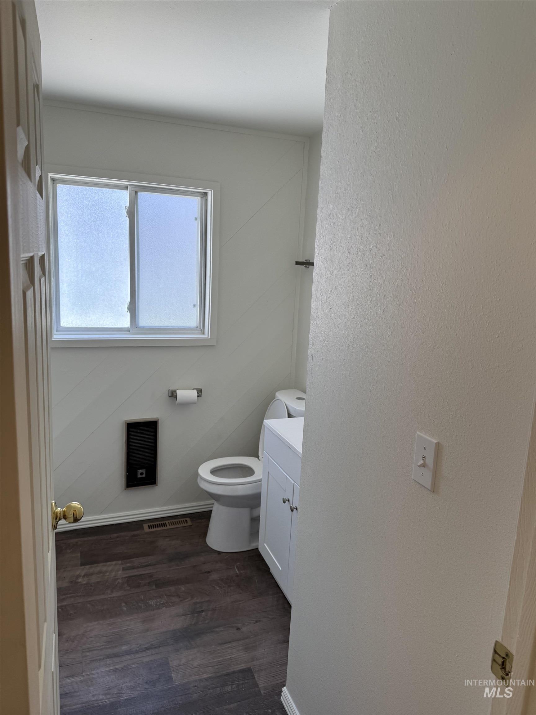 100 Sunset Circle Property Photo 10