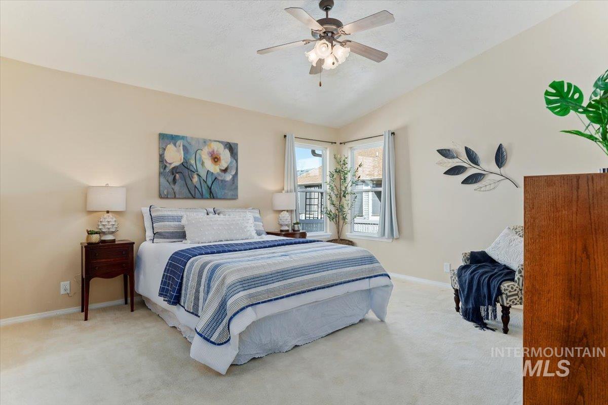 626 N Sterling Property Photo 11