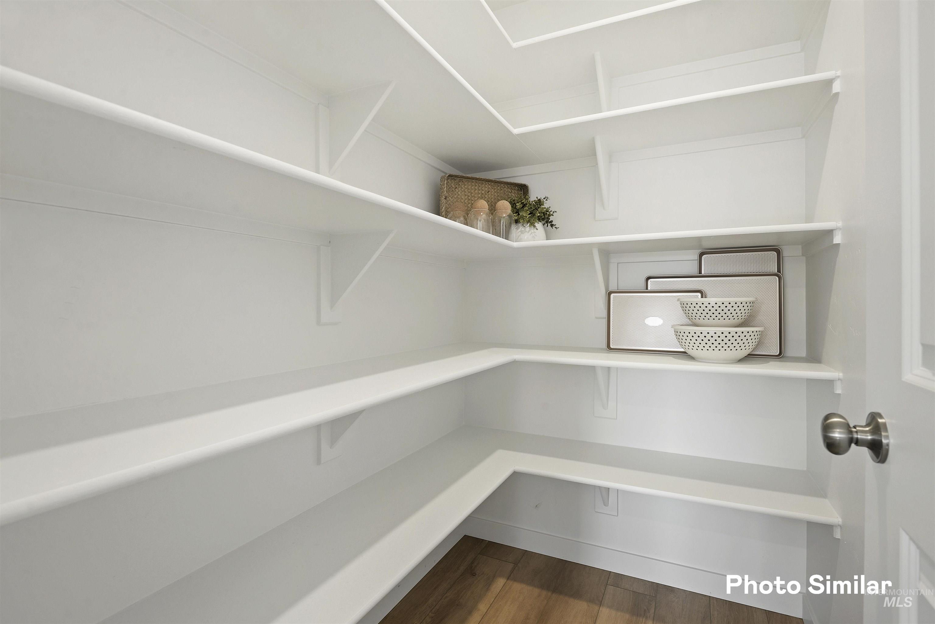 3691 N Keklik Ave Property Photo 11