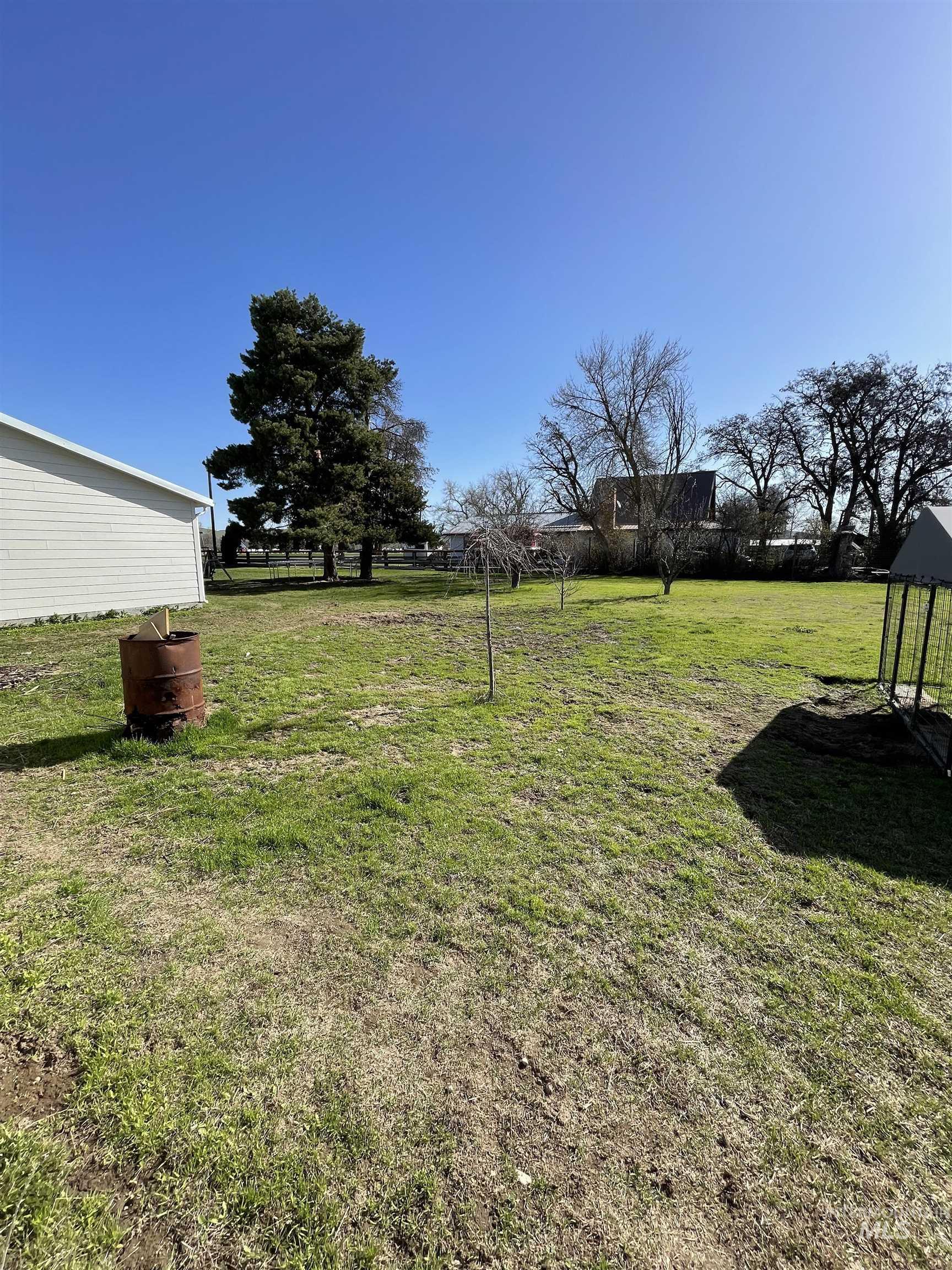 1525 Pioneer Rd Property Photo 35