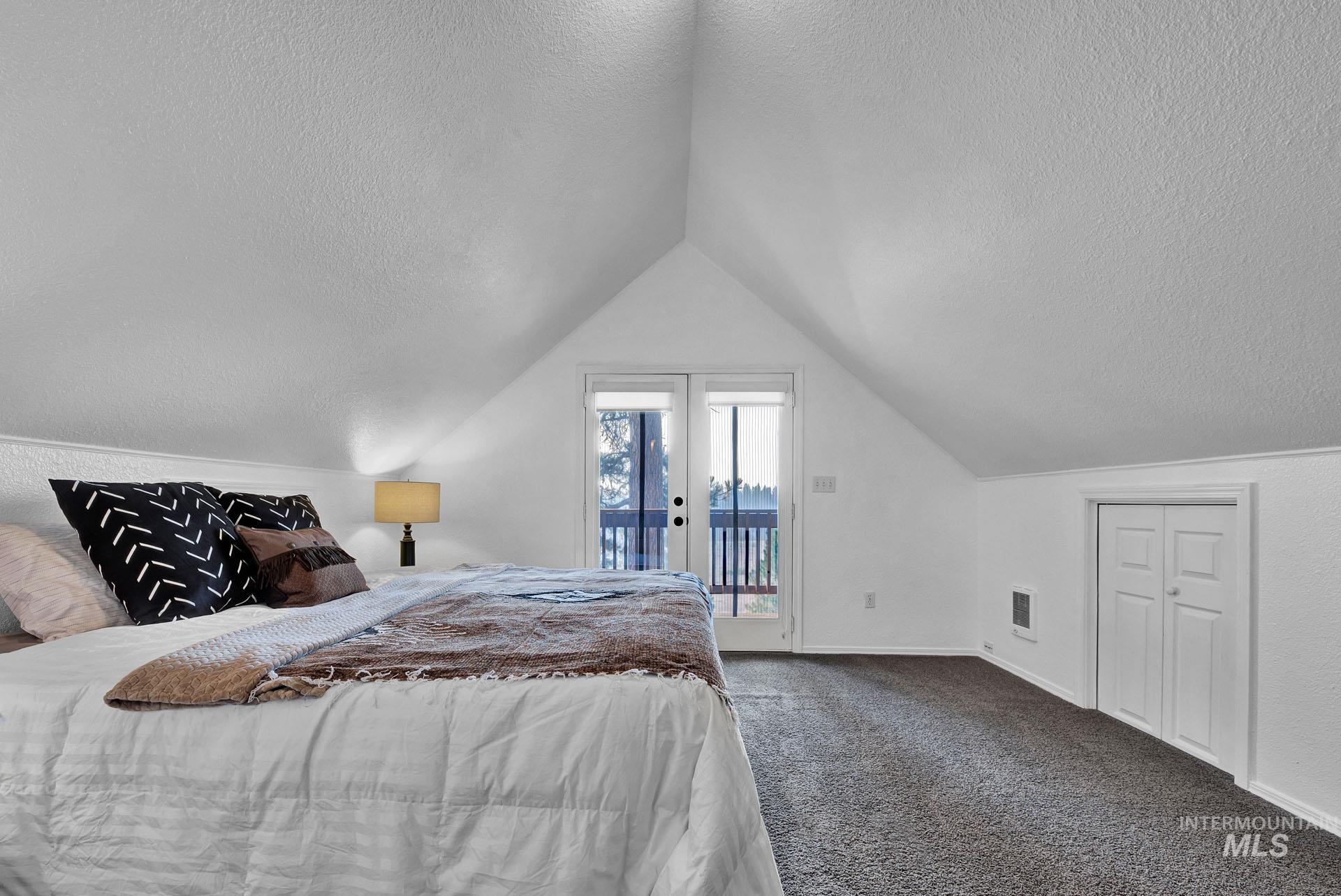 94 Brassey Cir Property Photo 21