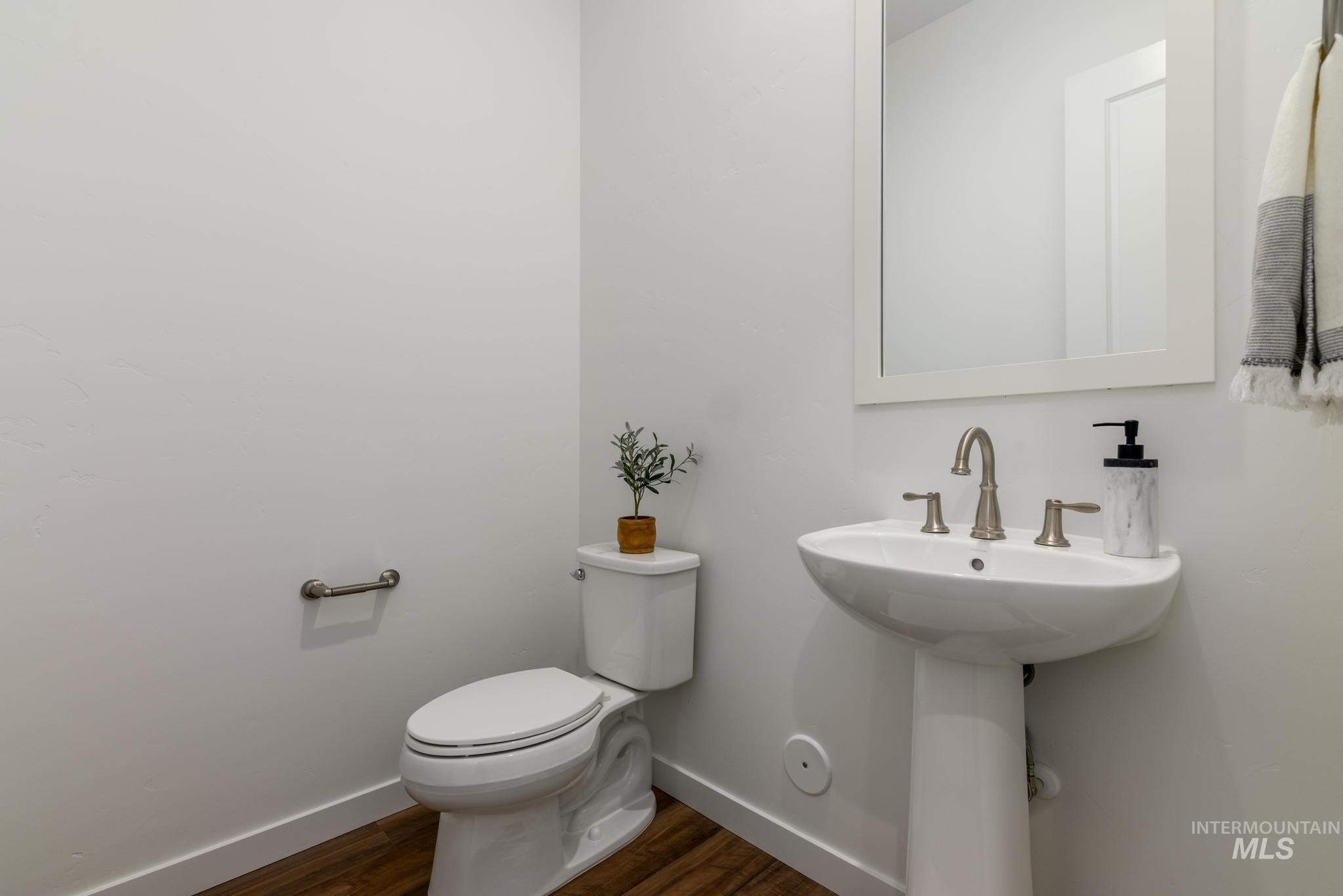 412 Orrison St Property Photo 19