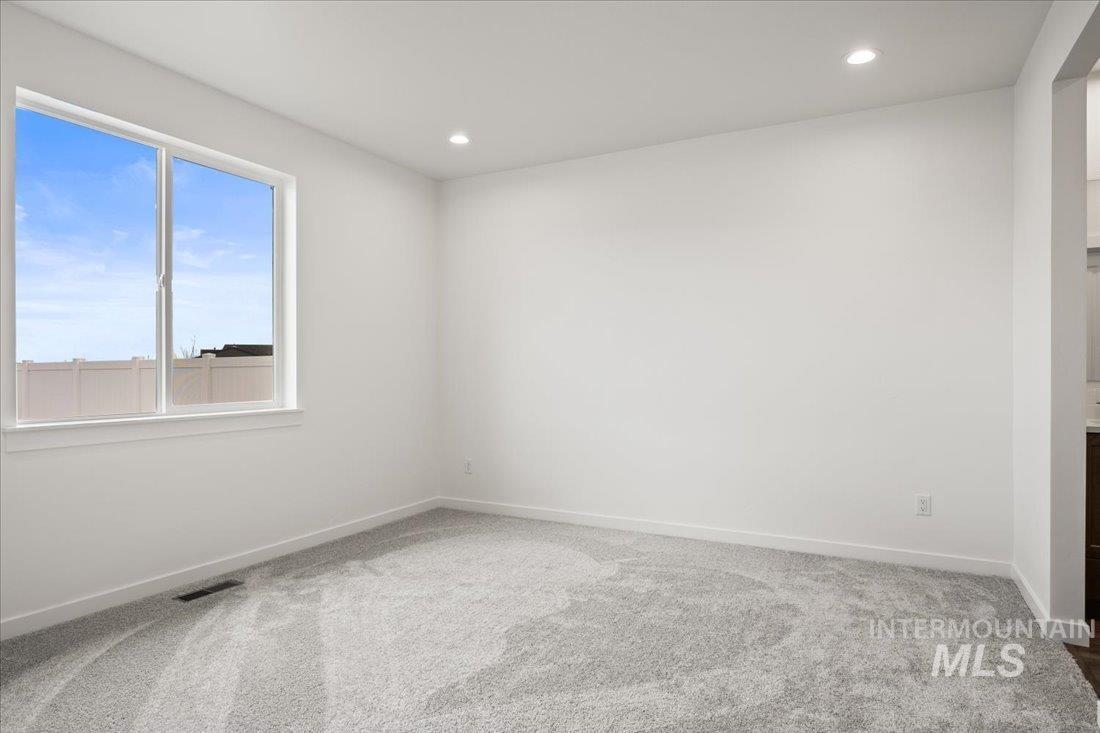8432 S Updale Ave Property Photo 14