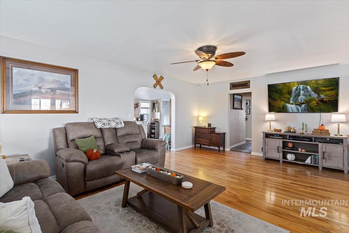 1206 E 3800 N Property Photo 3