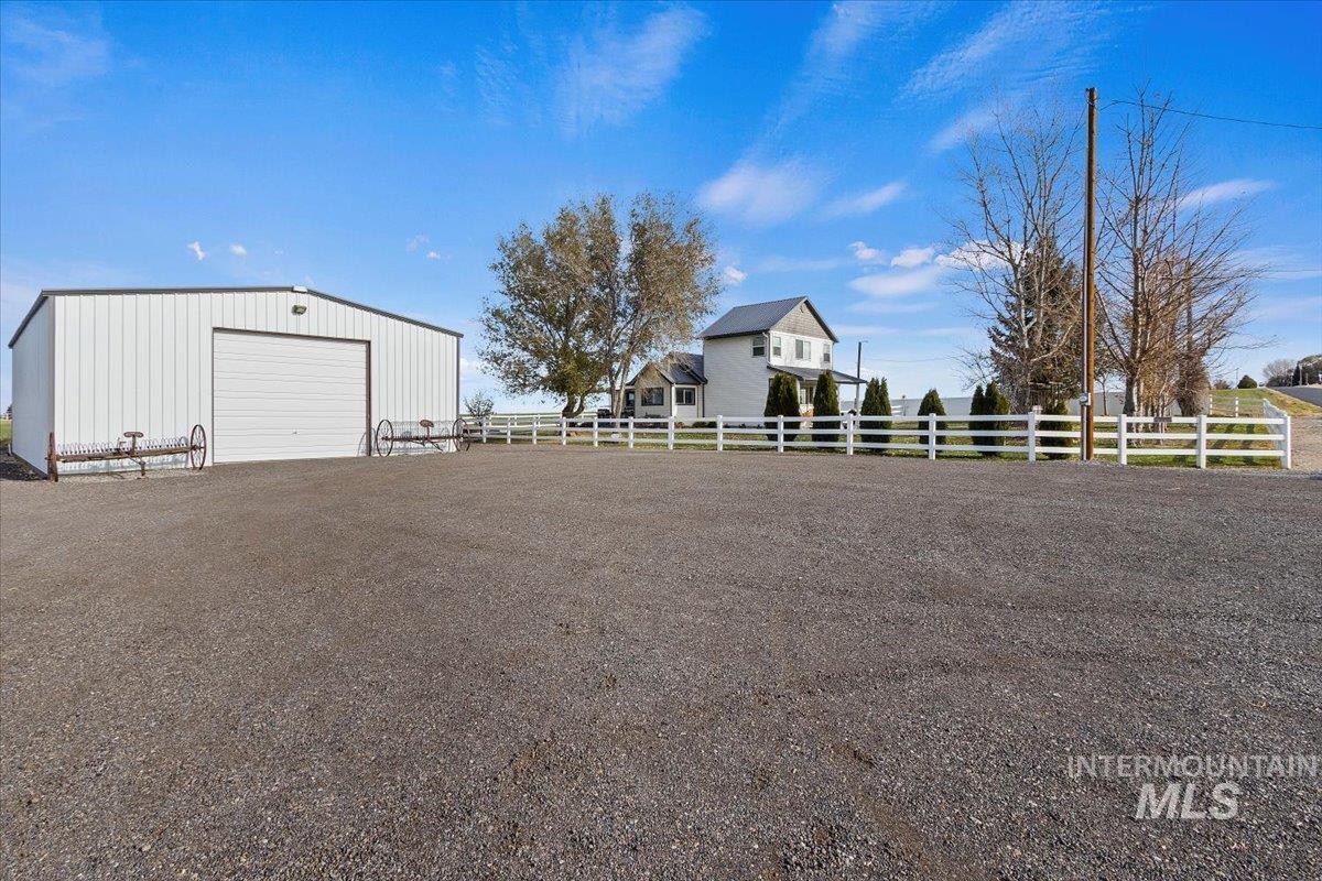 1206 E 3800 N Property Photo 23