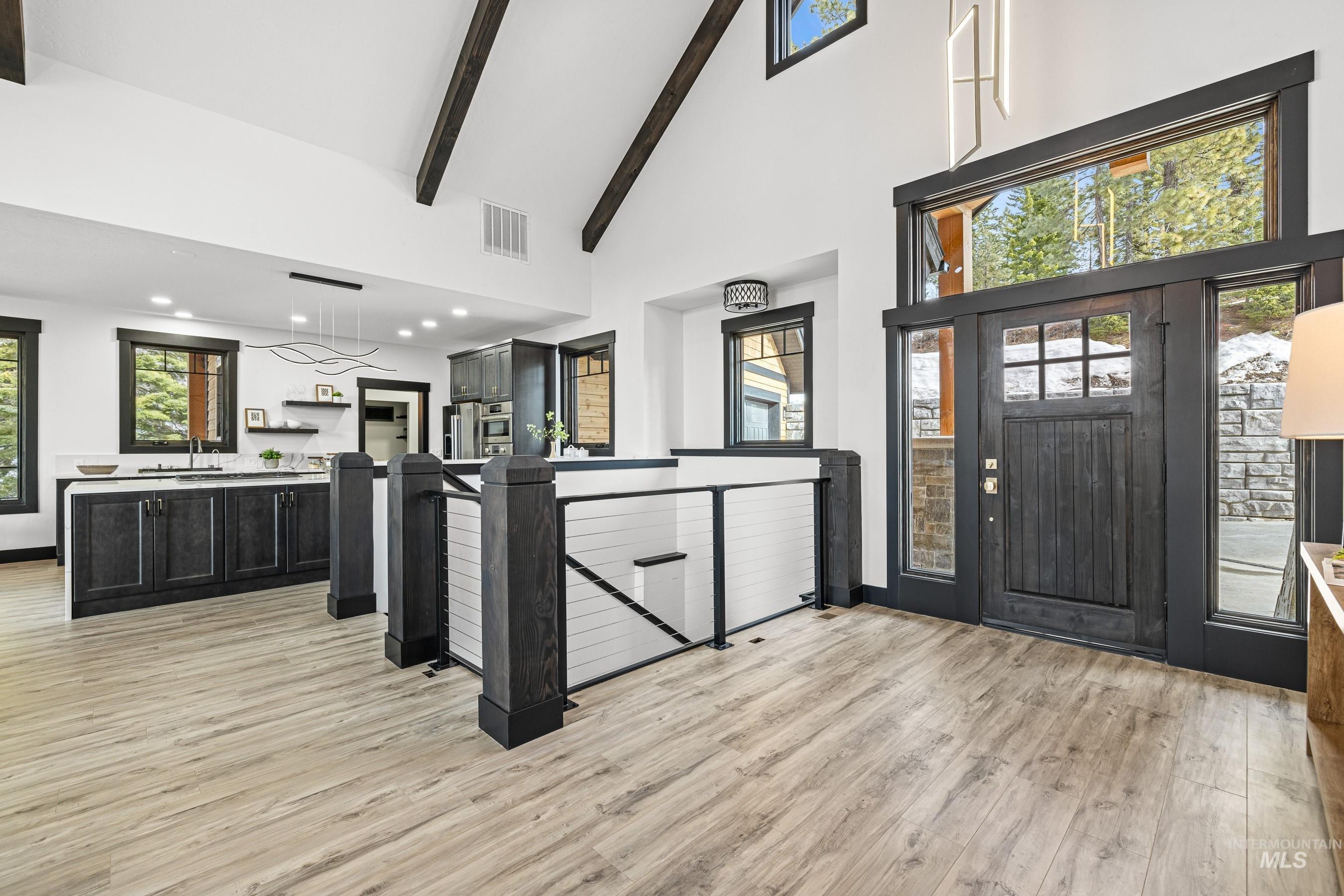 15 Veil Cave Court Property Photo 7