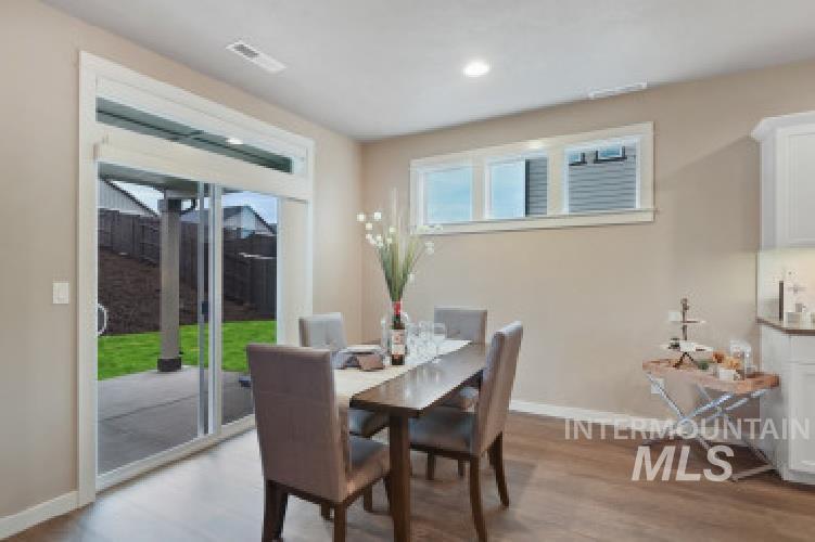 6351 W Stavros Dr Property Photo 3