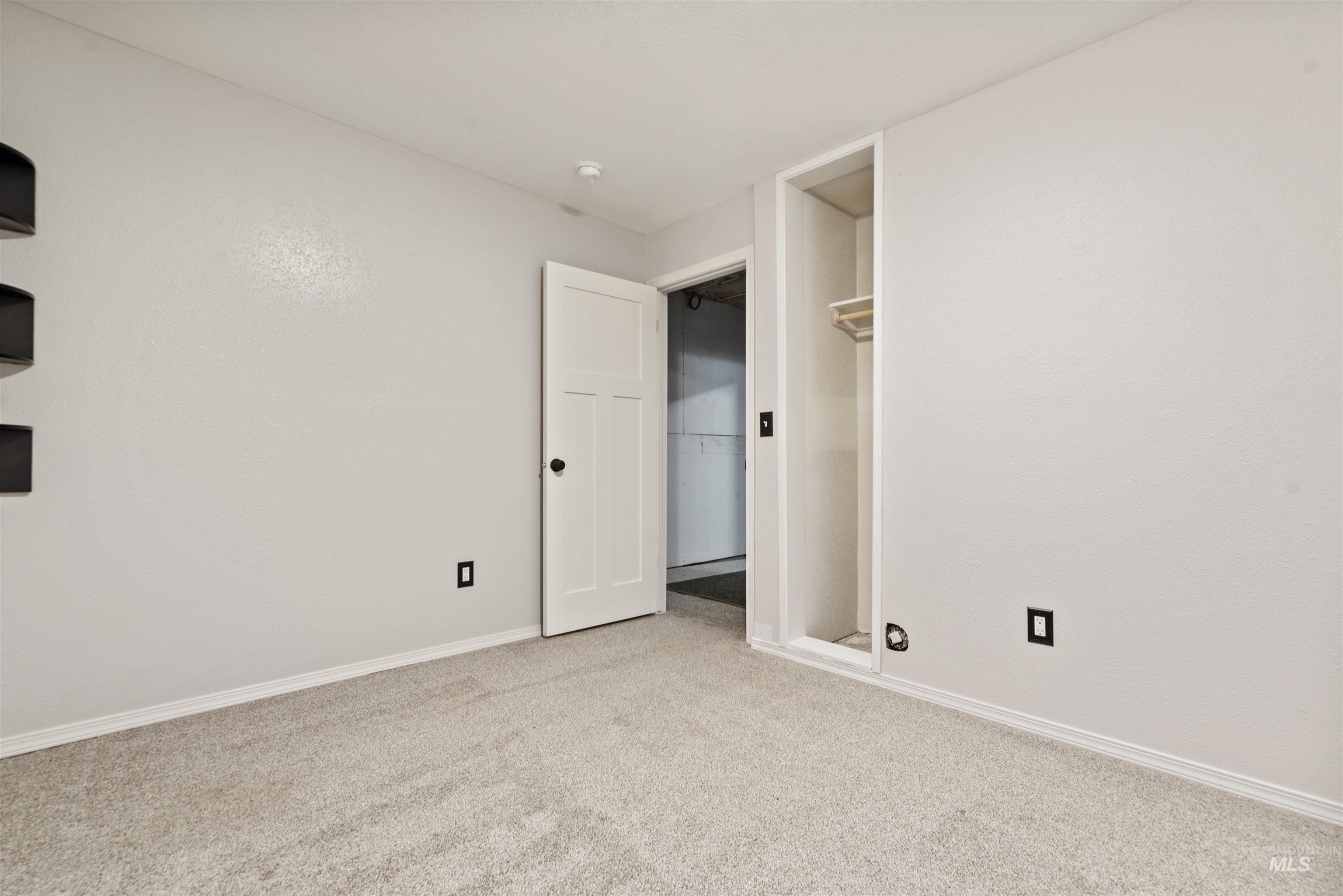 2480 Galey Street Property Photo 38