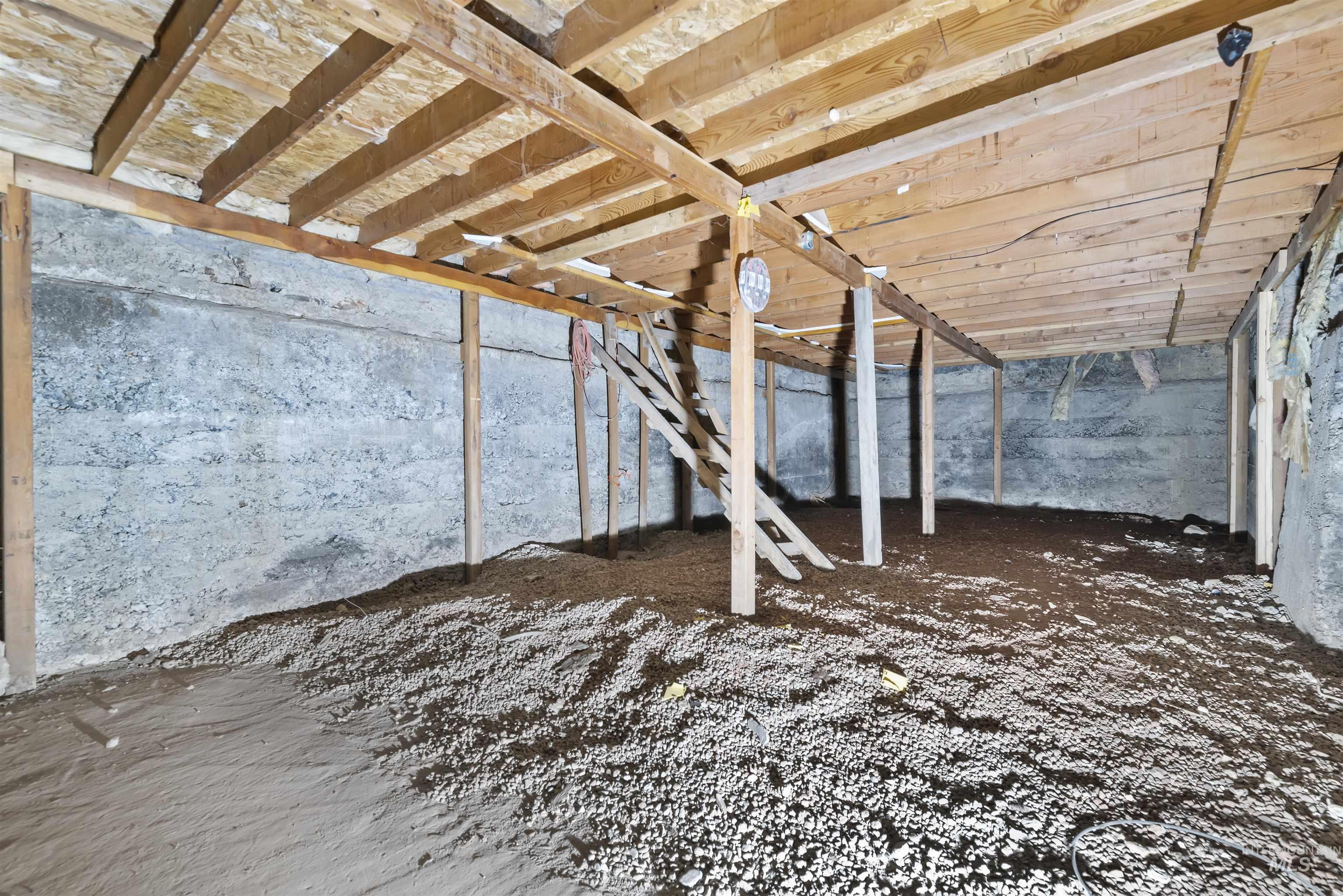 2480 Galey Street Property Photo 43