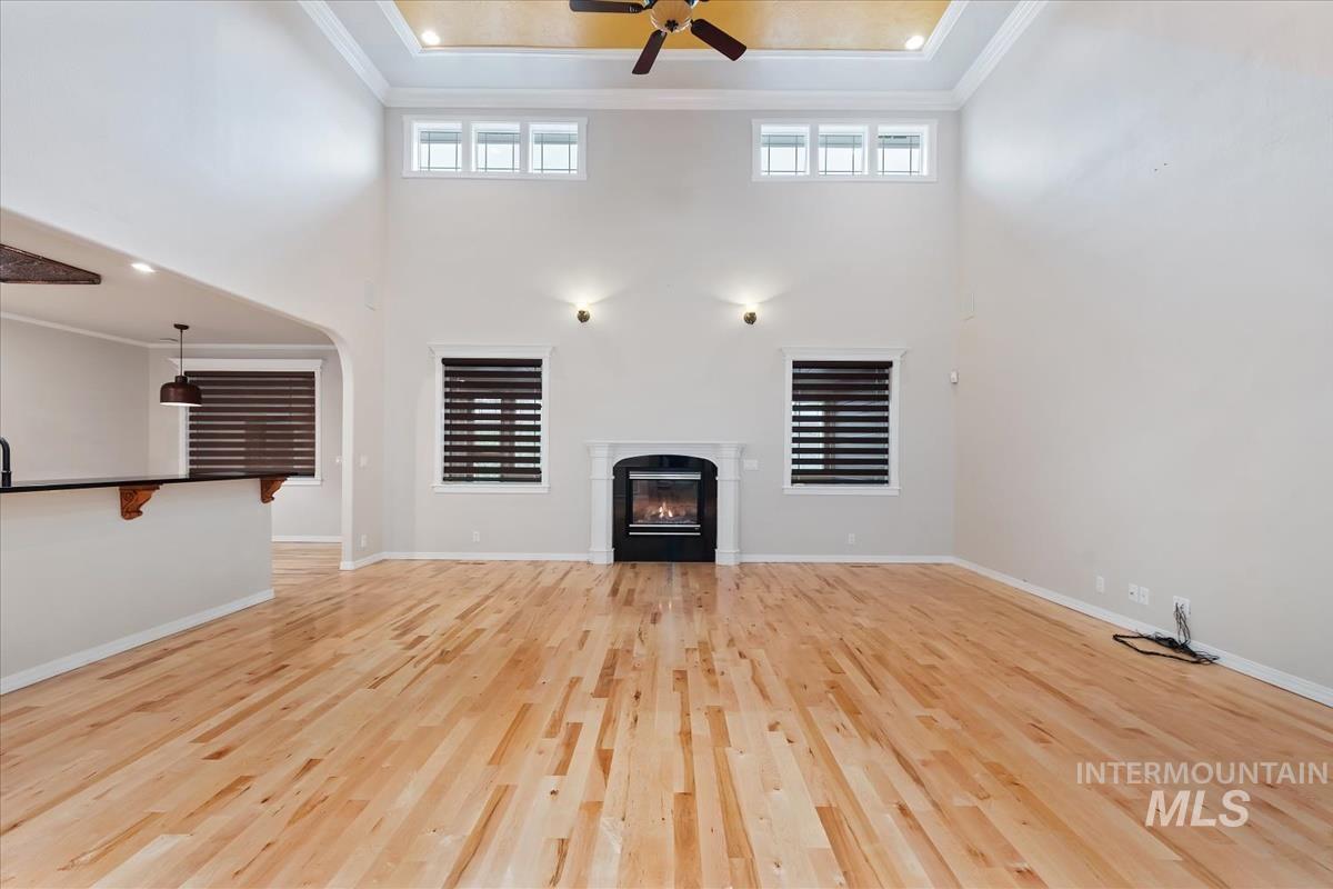 2145 N Haskett Property Photo 8