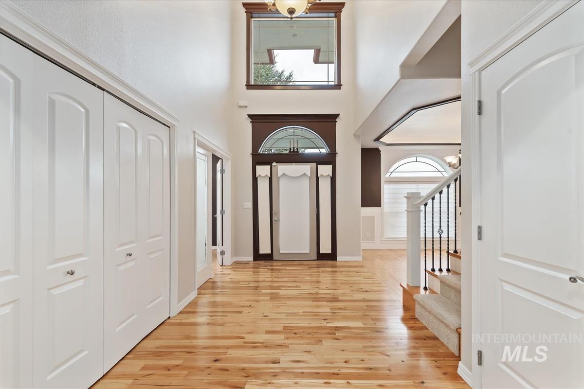 2145 N Haskett Property Photo 13