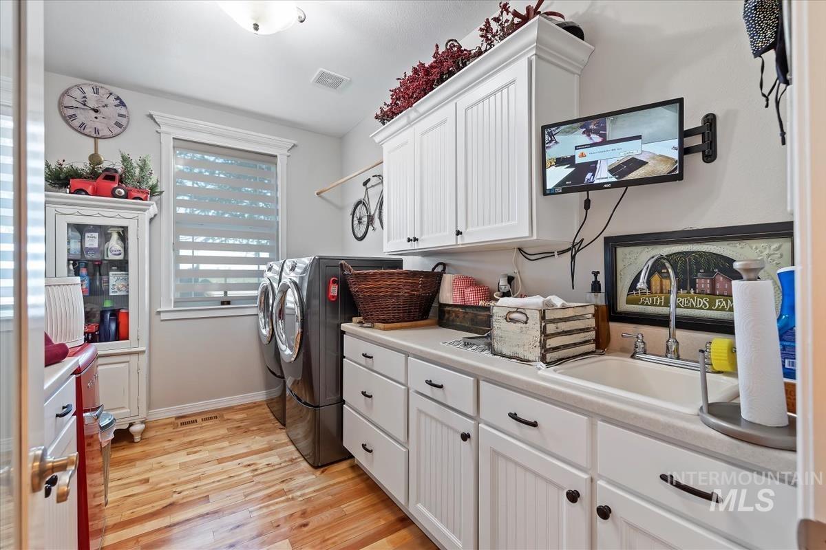 2145 N Haskett Property Photo 24
