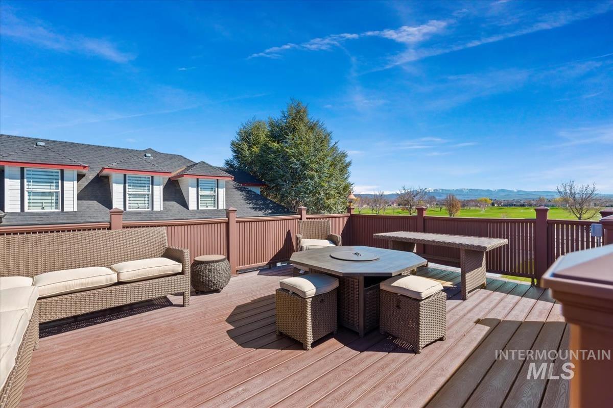 2145 N Haskett Property Photo 46