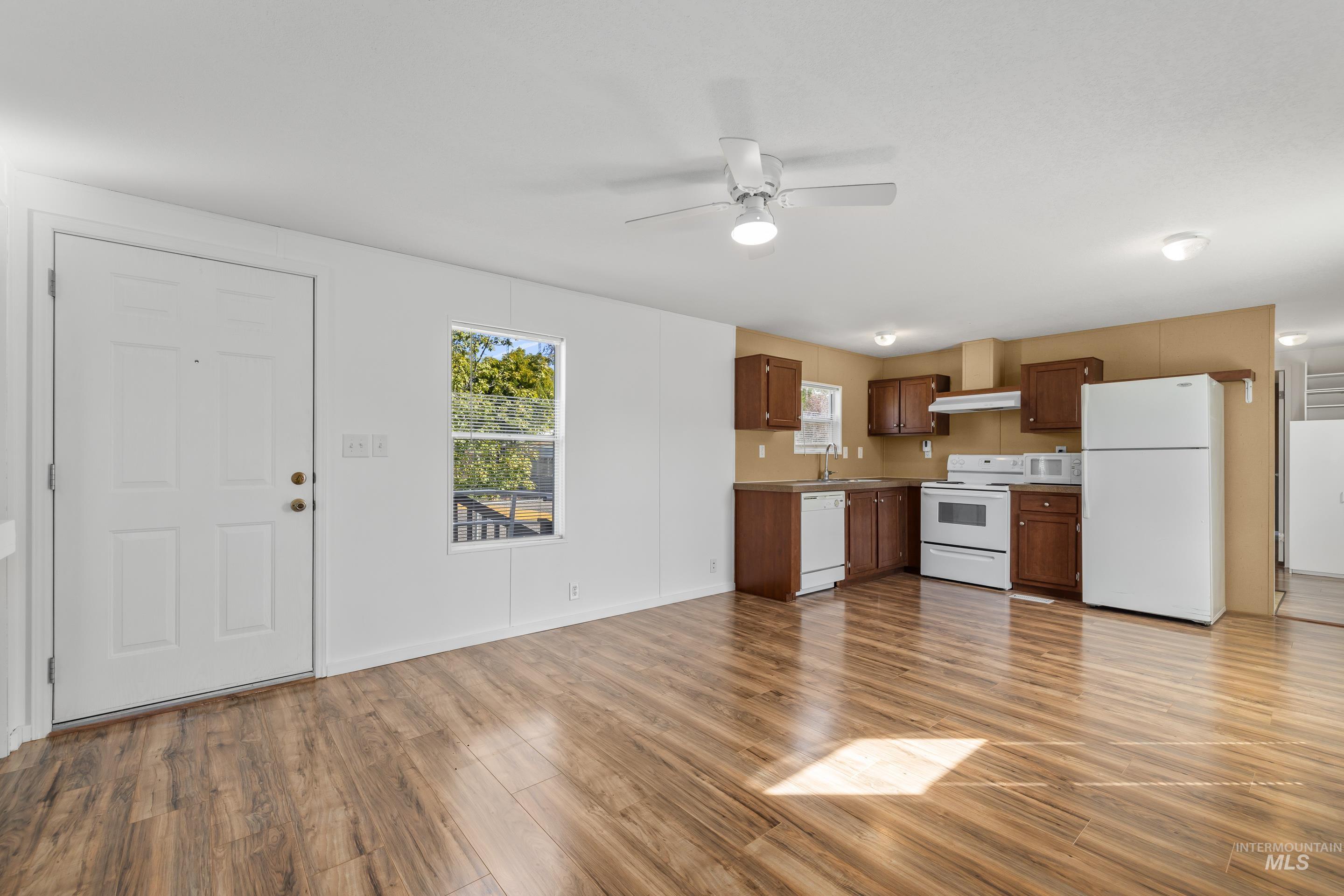 4117 Bear Valley Dr Property Photo 8