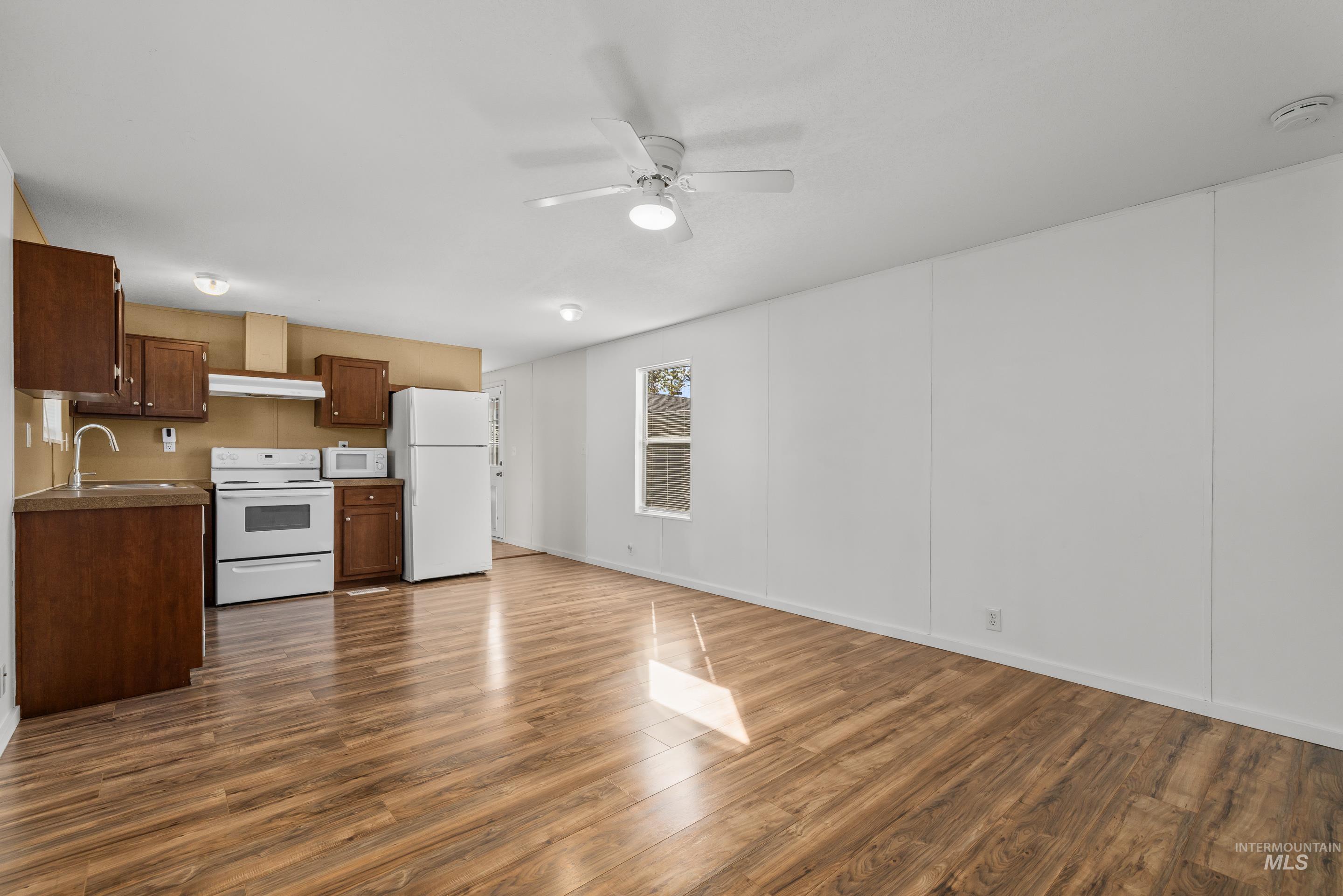 4117 Bear Valley Dr Property Photo 9