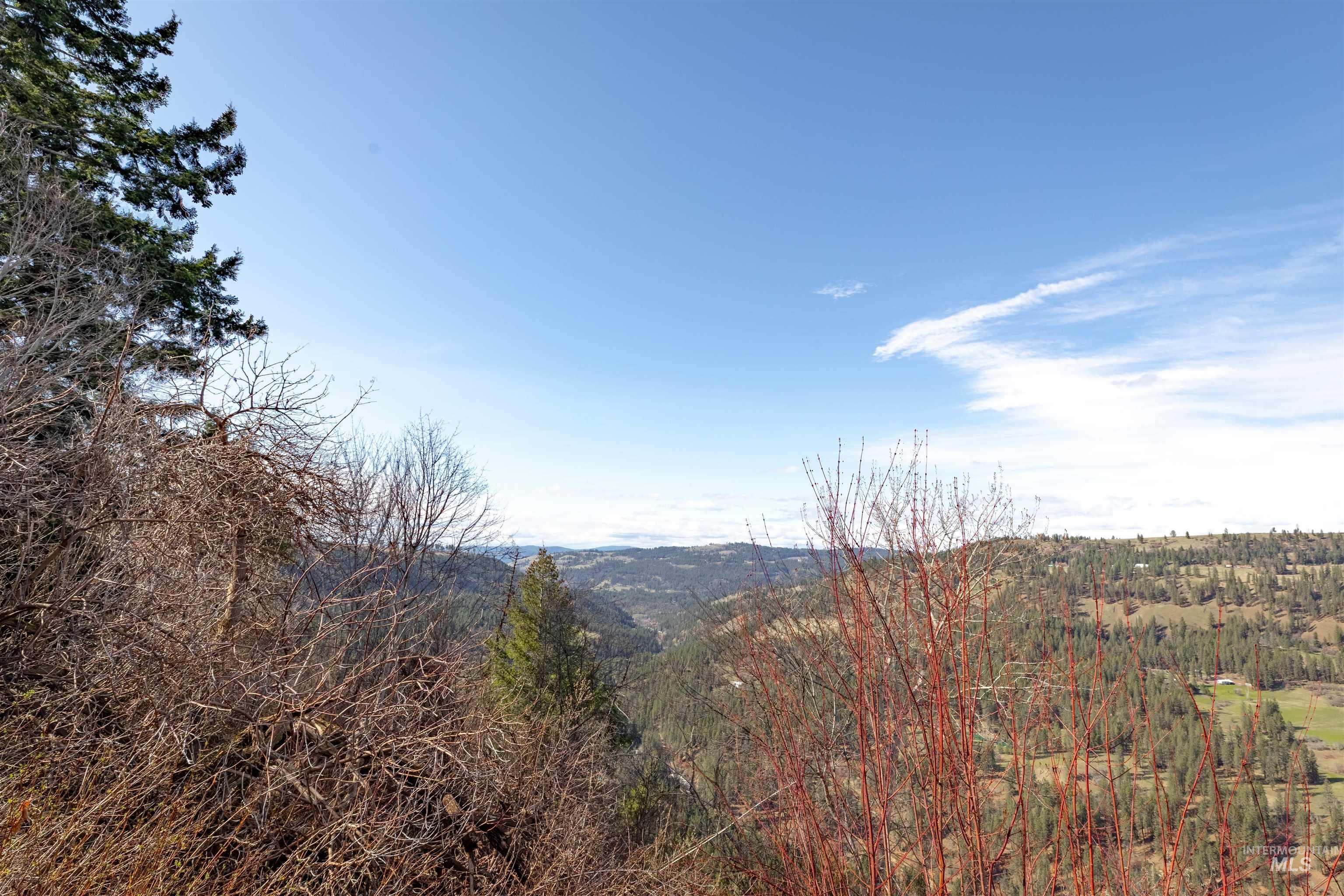 751 Wilderness Dr Property Photo 18