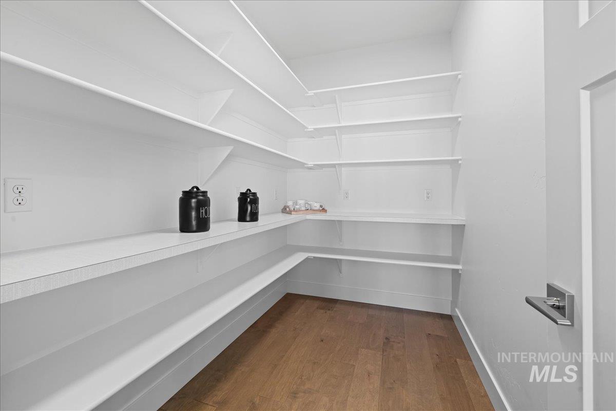 7342 E Newcastle Drive Property Photo 18