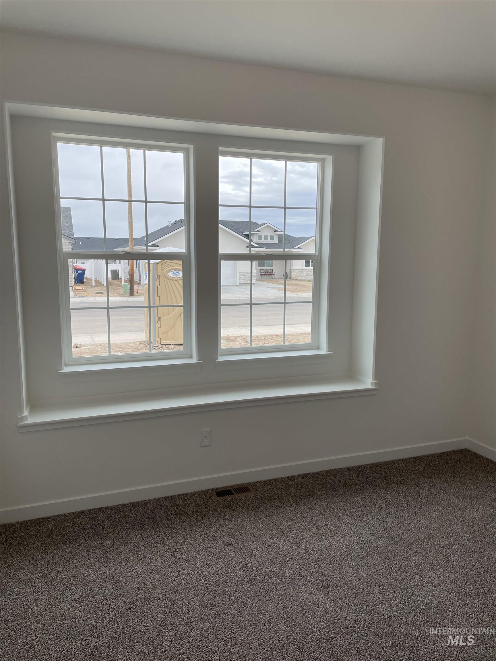 1207 Frank Henry Rd Property Photo 8