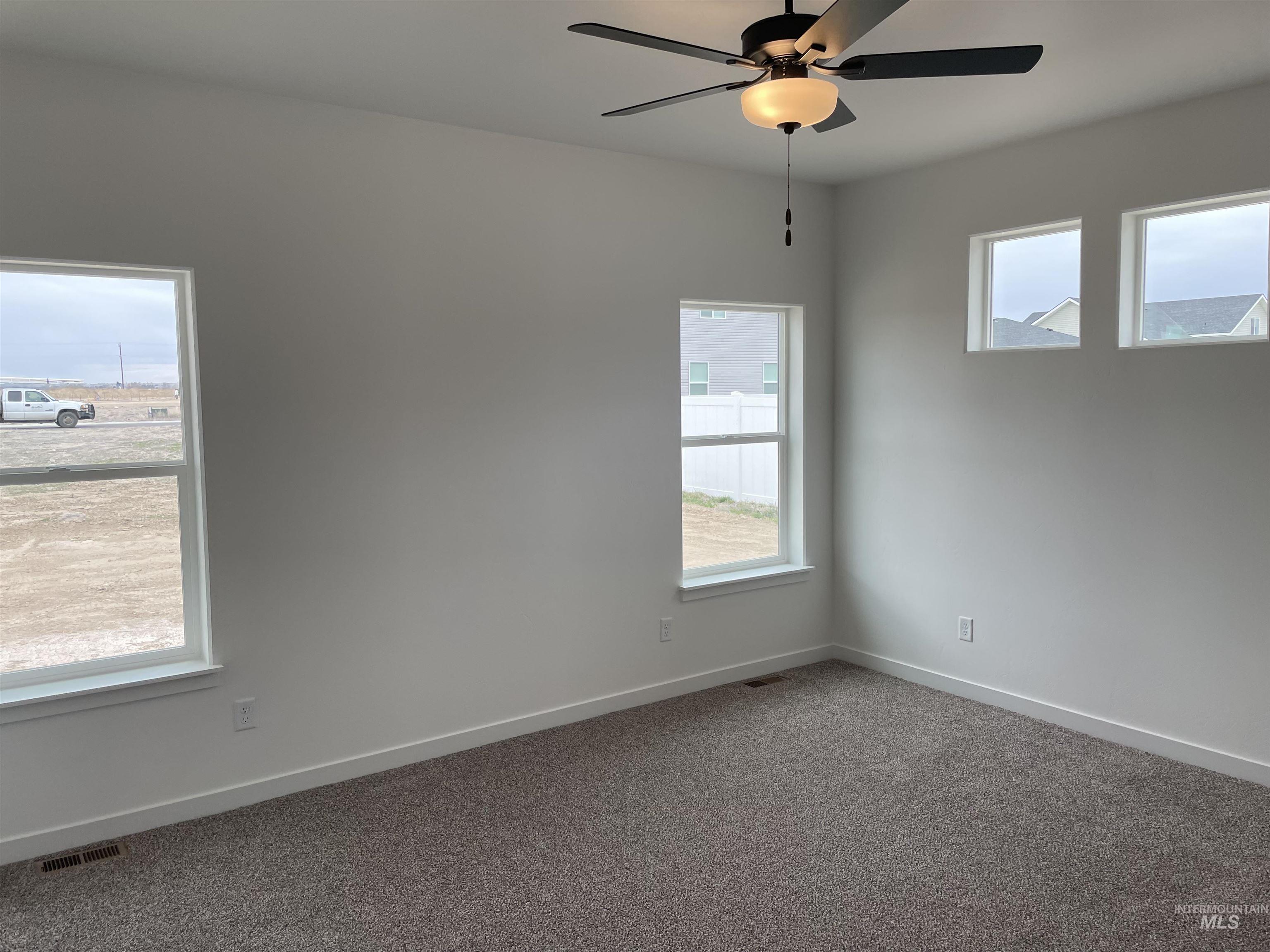 1207 Frank Henry Rd Property Photo 12