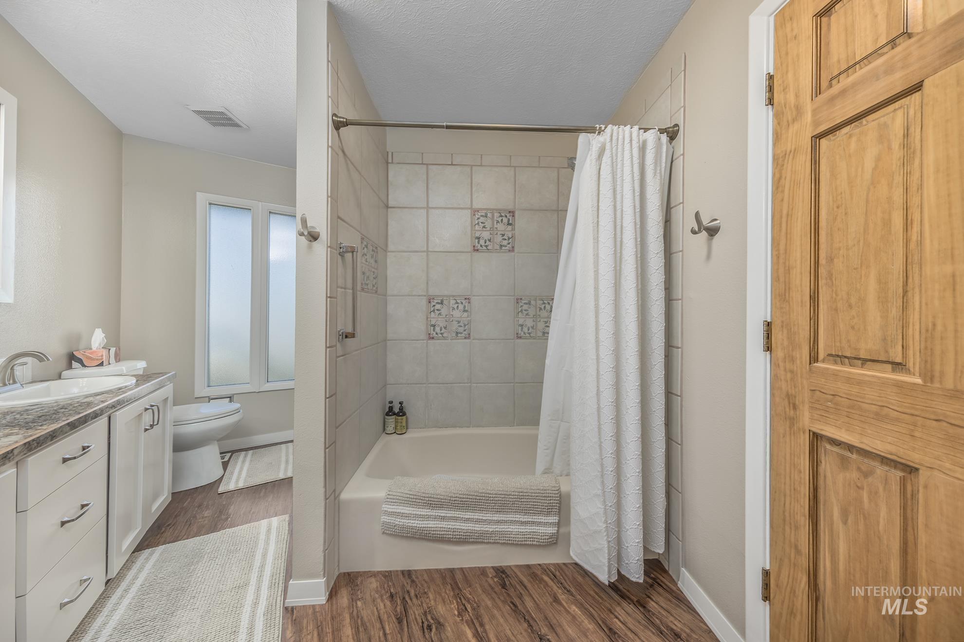 2065 3rd Avenue N Property Photo 10