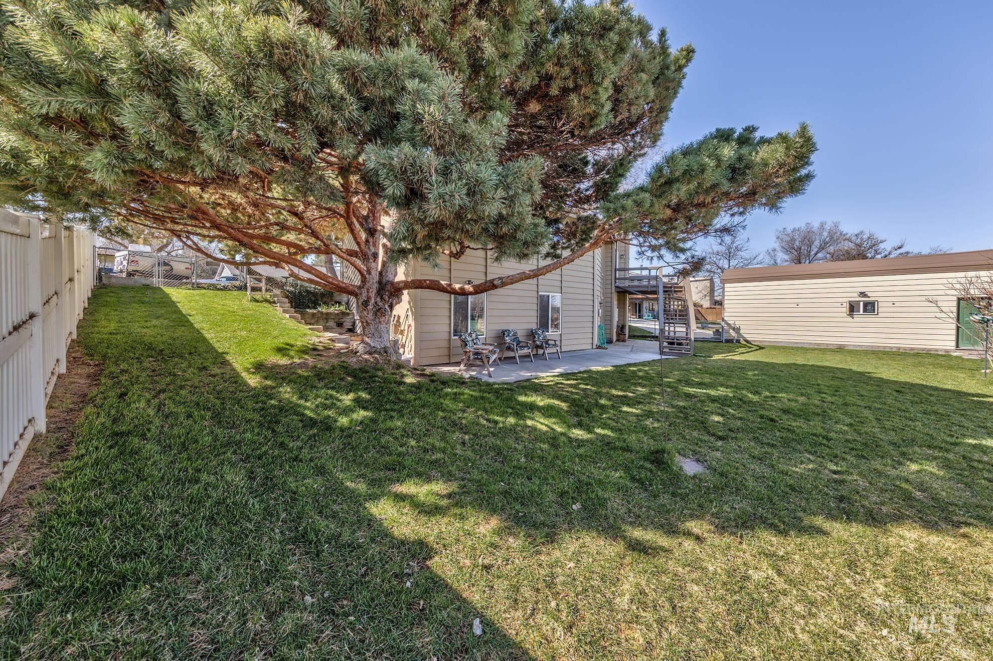 2065 3rd Avenue N Property Photo 34