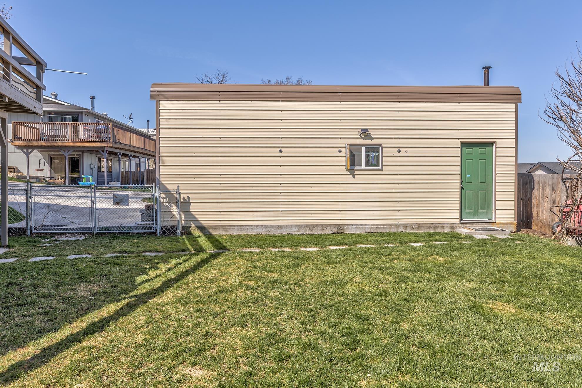 2065 3rd Avenue N Property Photo 37