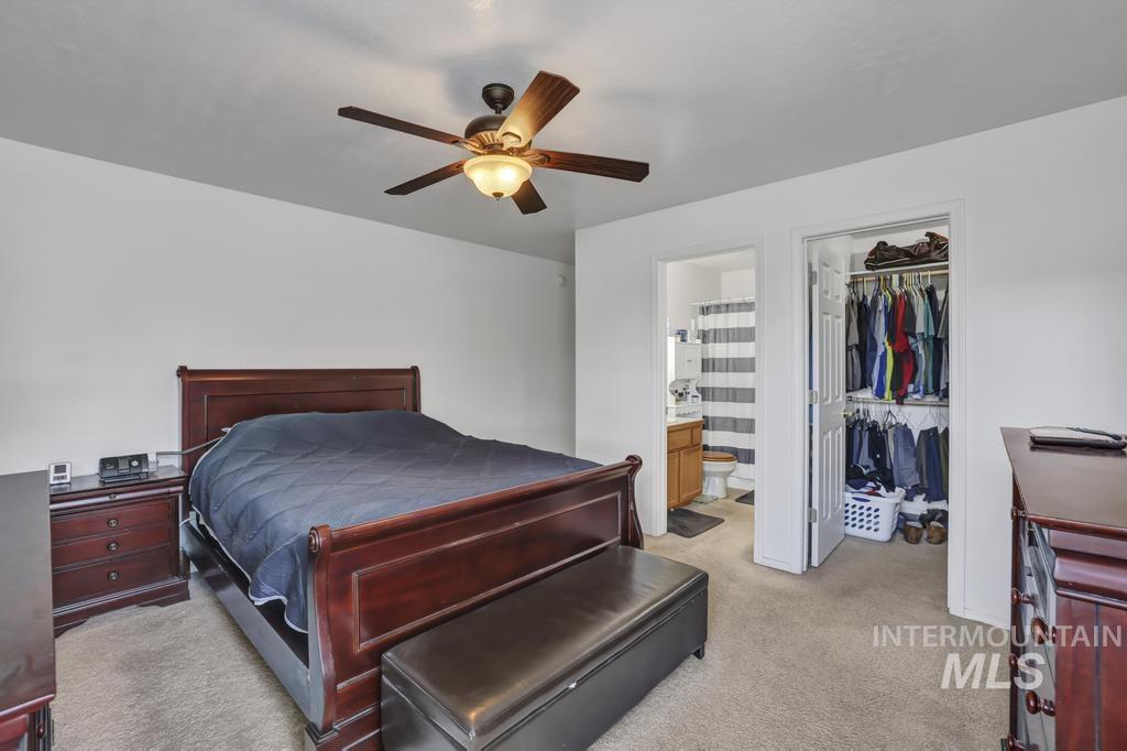 112 Southwood Ave W Property Photo 13