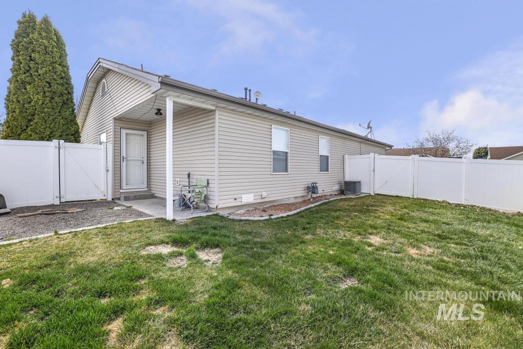 112 Southwood Ave W Property Photo 19