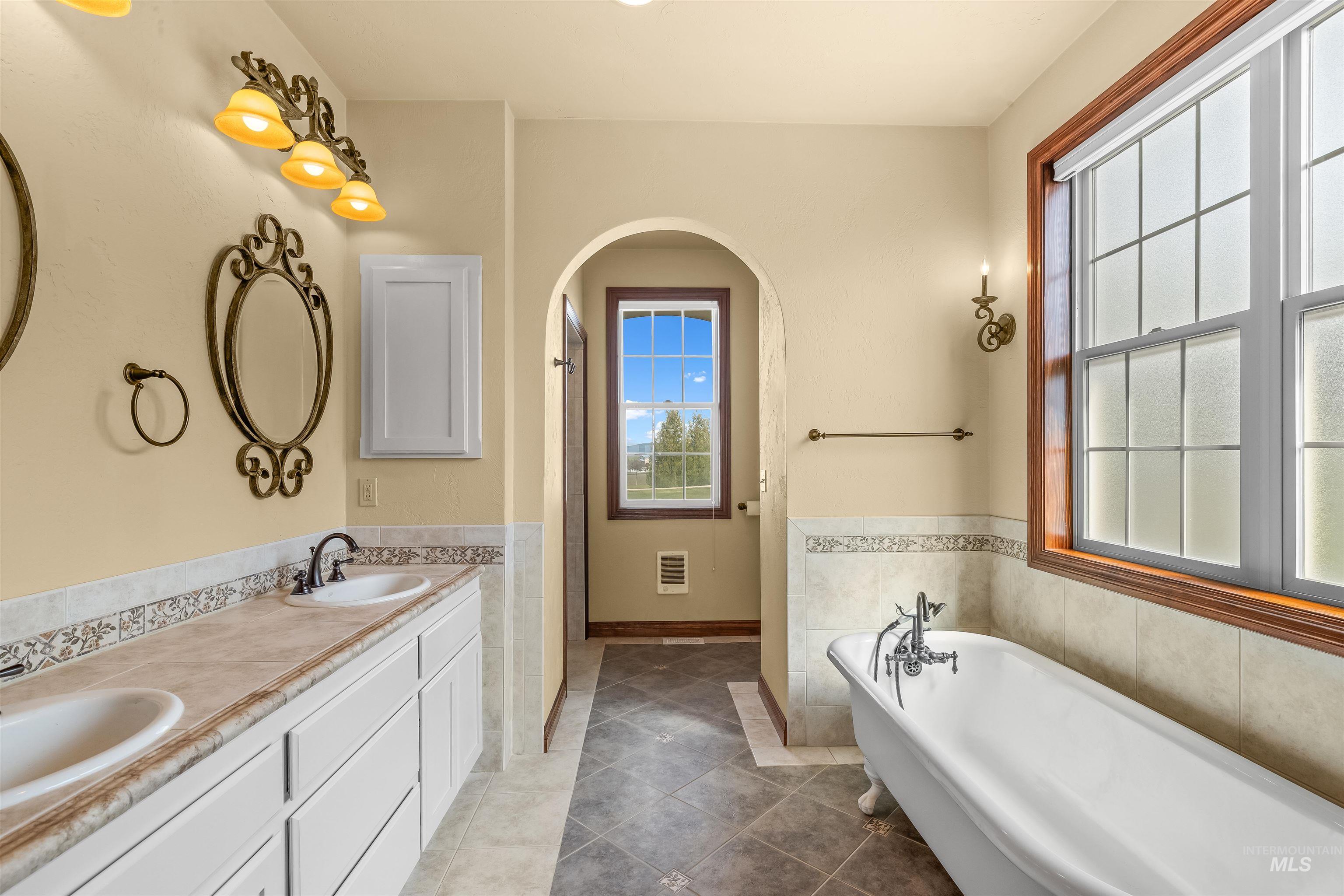 186 Ridgeview Drive Property Photo 33