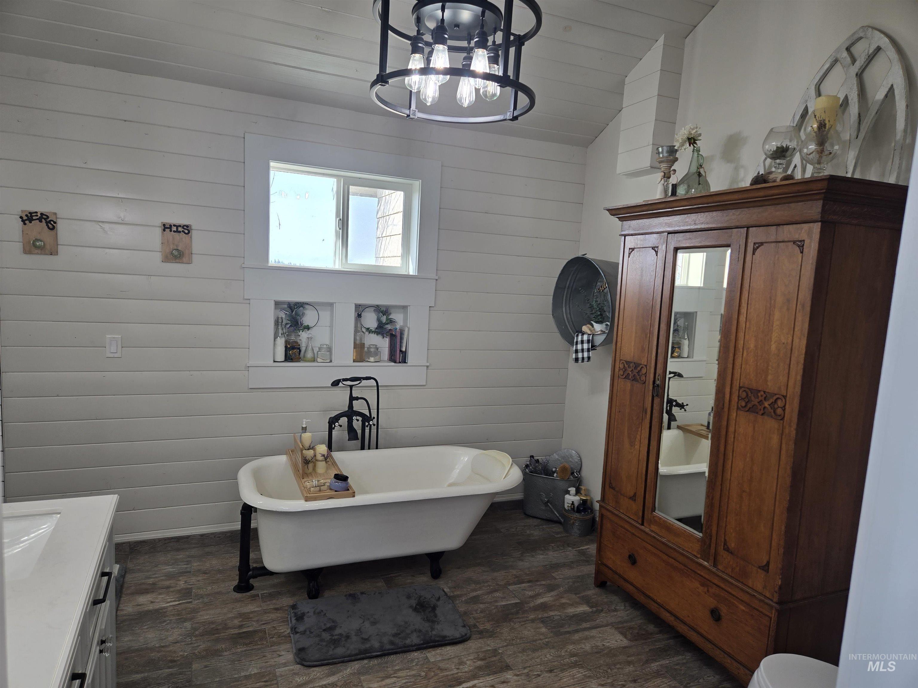 1647 Cedar Ridge Road Property Photo 18