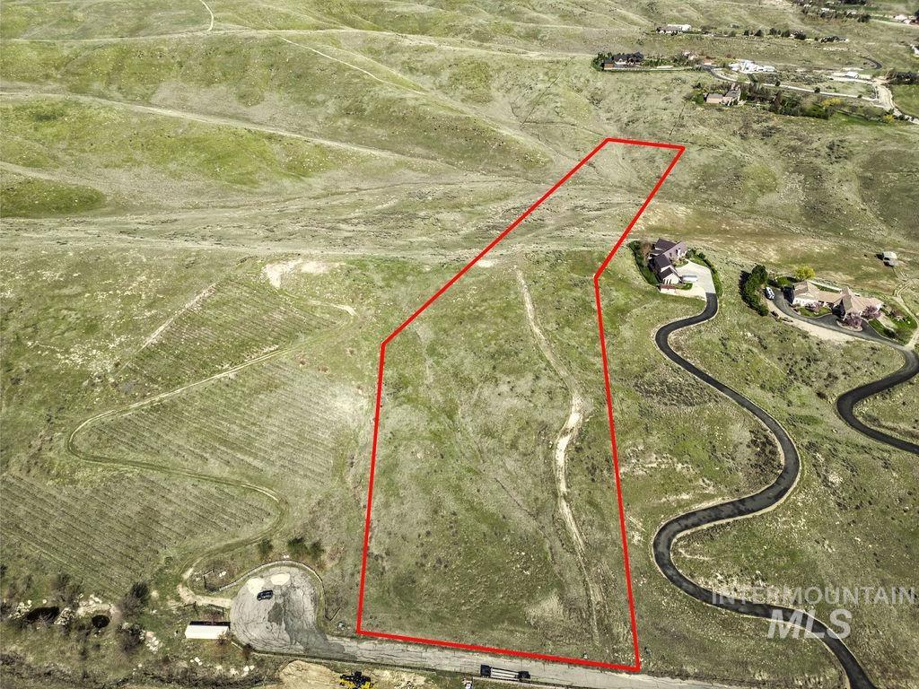 5070 N Curlew Lane Property Photo 8