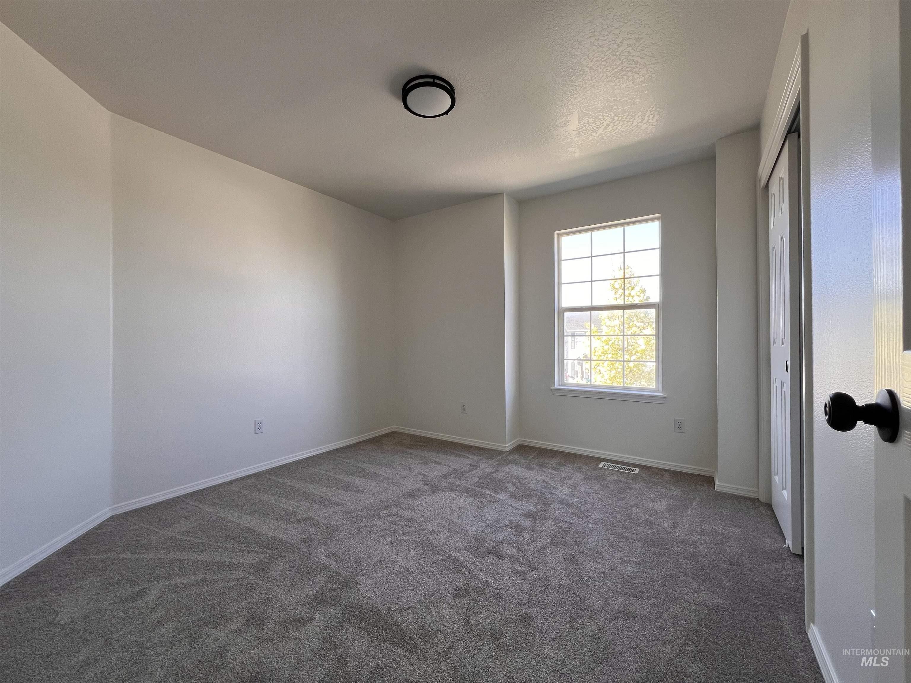 35 S Tamarack Way Property Photo 20