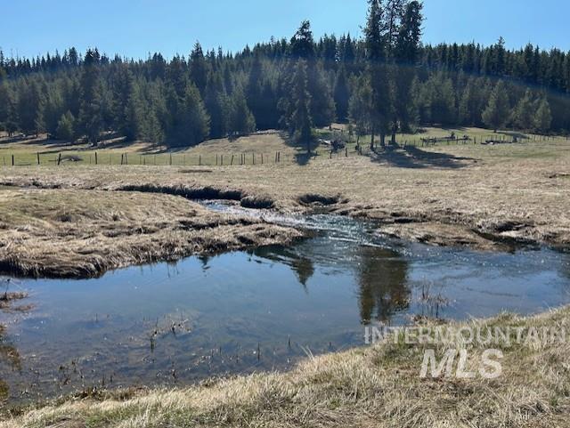 170 Spur Rd Property Photo 2